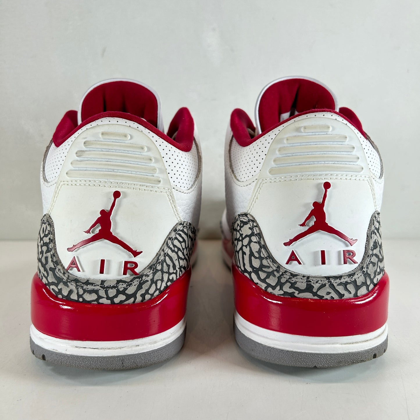 CT8532 126 Jordan 3 Retro Cardinal Red [USED] - 11 M (Used2)