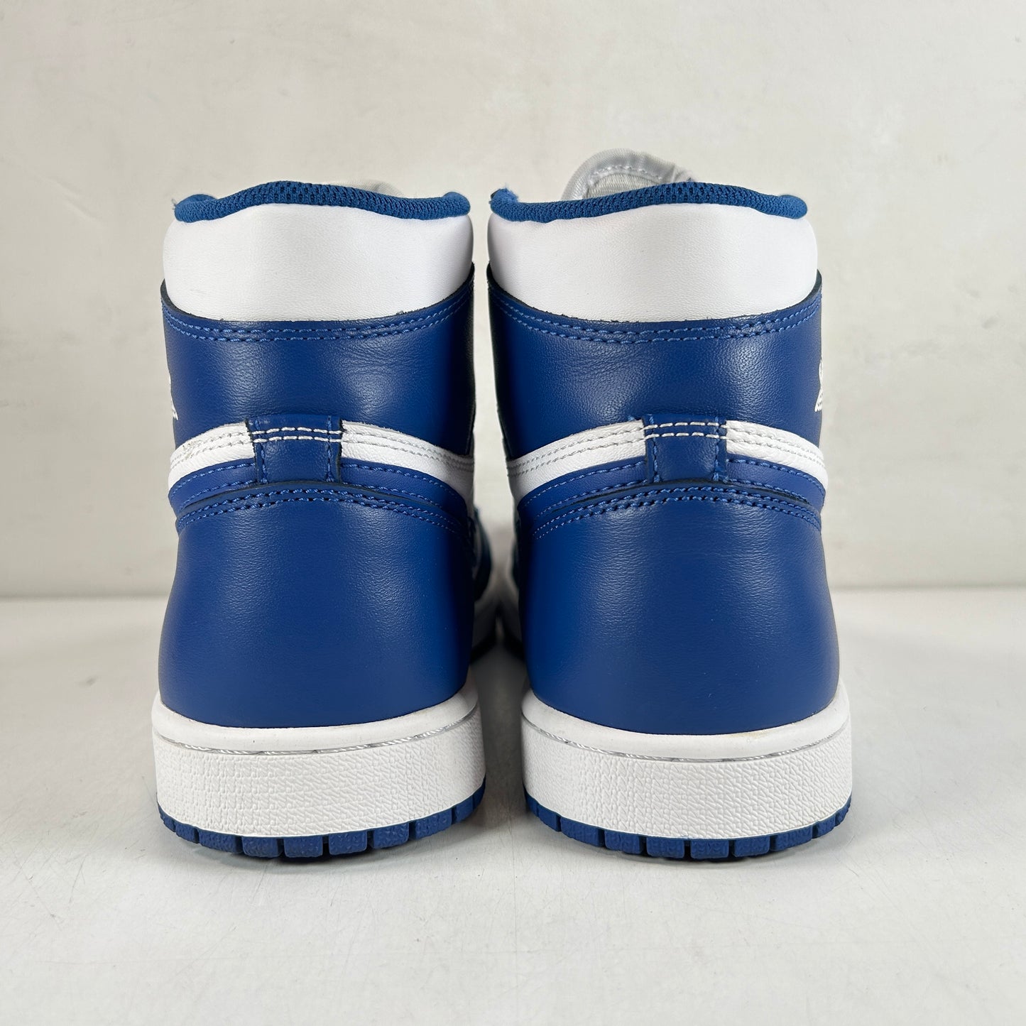 555088 127 Jordan 1 Retro Tormenta Azul