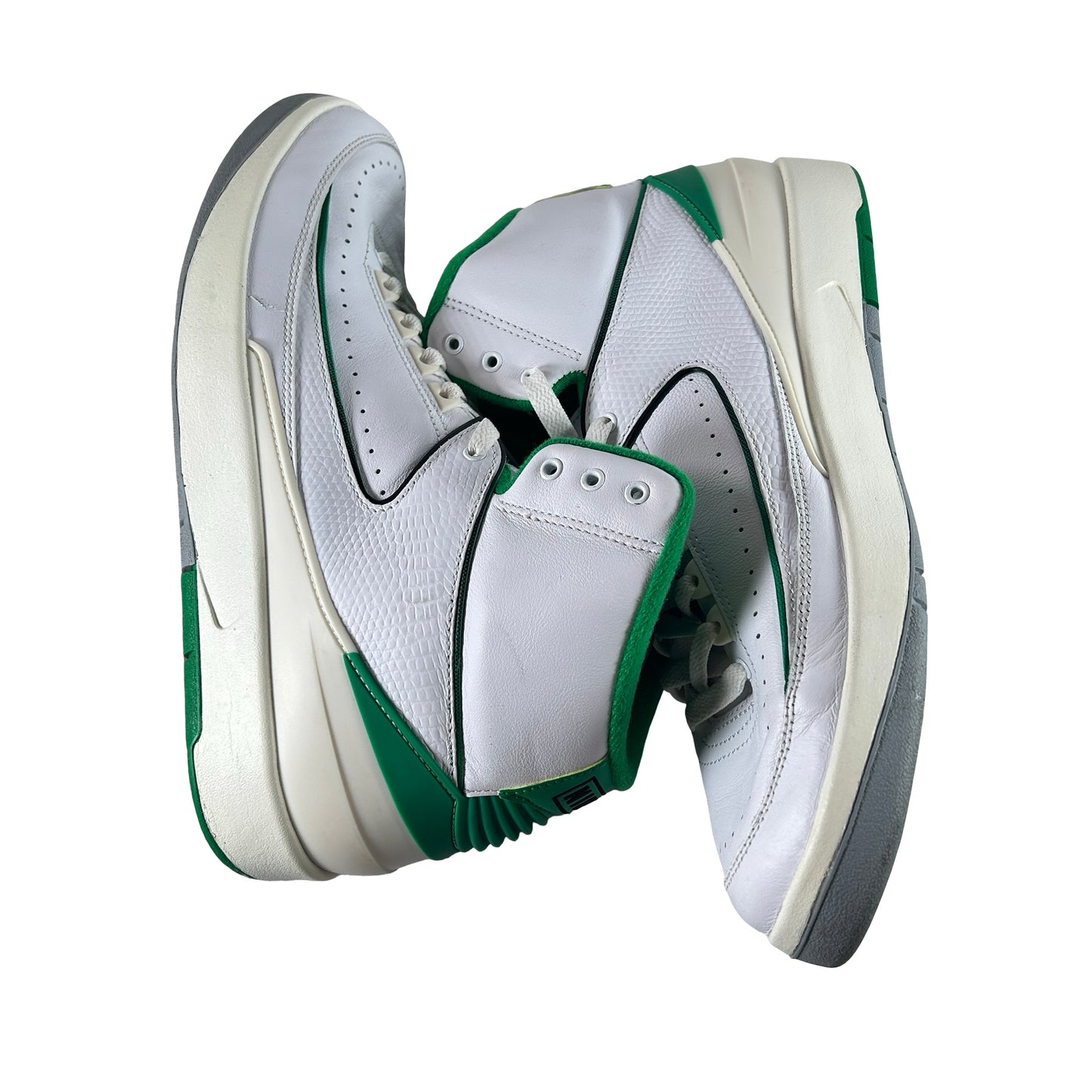 DR8884 103 Jordan 2 Retro Lucky Green - 11 M (Used) (No Box)