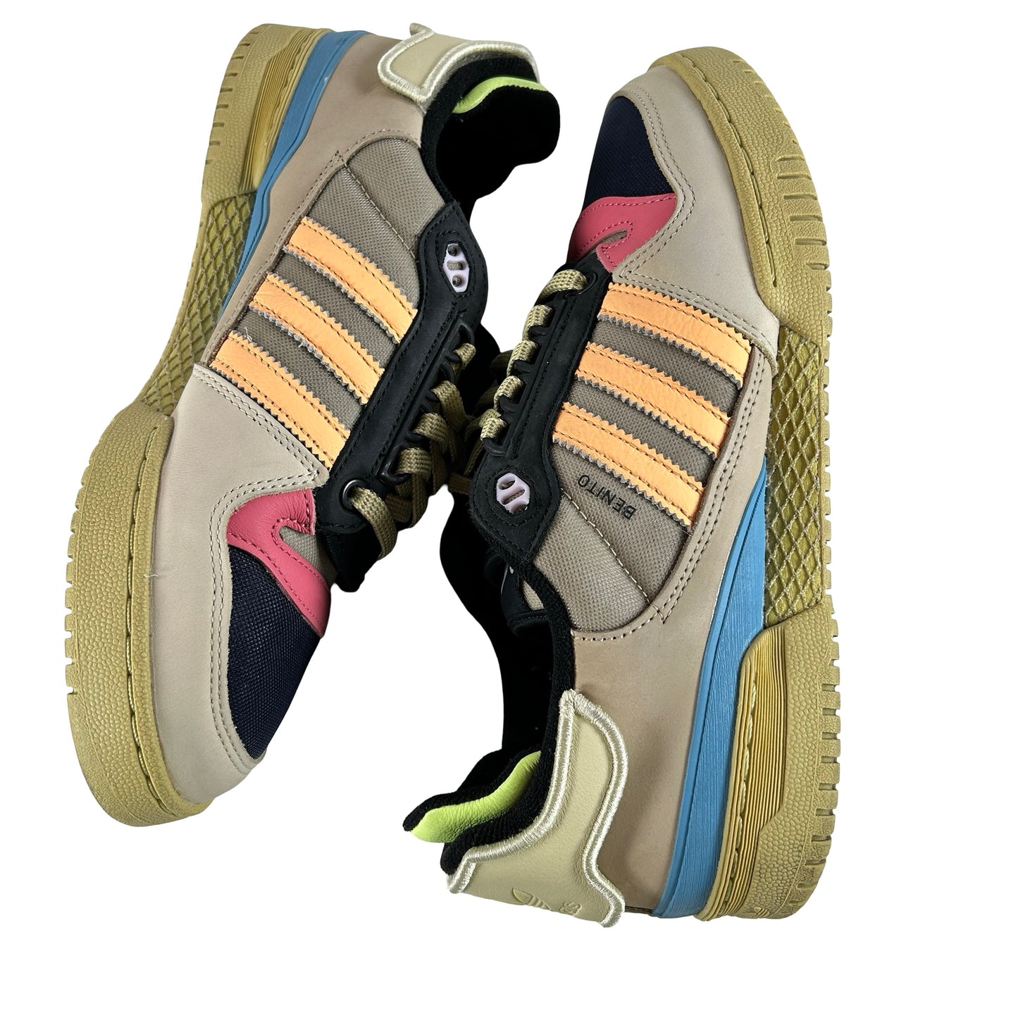 GZ2009 adidas Forum Powerphase Bad Bunny Benito [USED] - 9.5 M (Used)