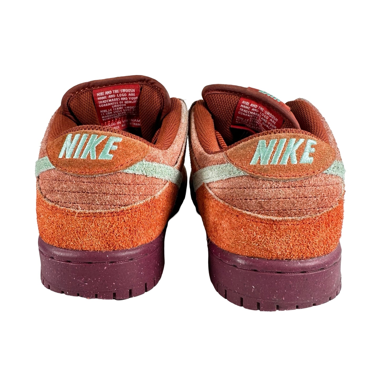 DV5429 601 Nike SB Dunk Low Mystic Red Rosewood [USED] - 9 M (Used)