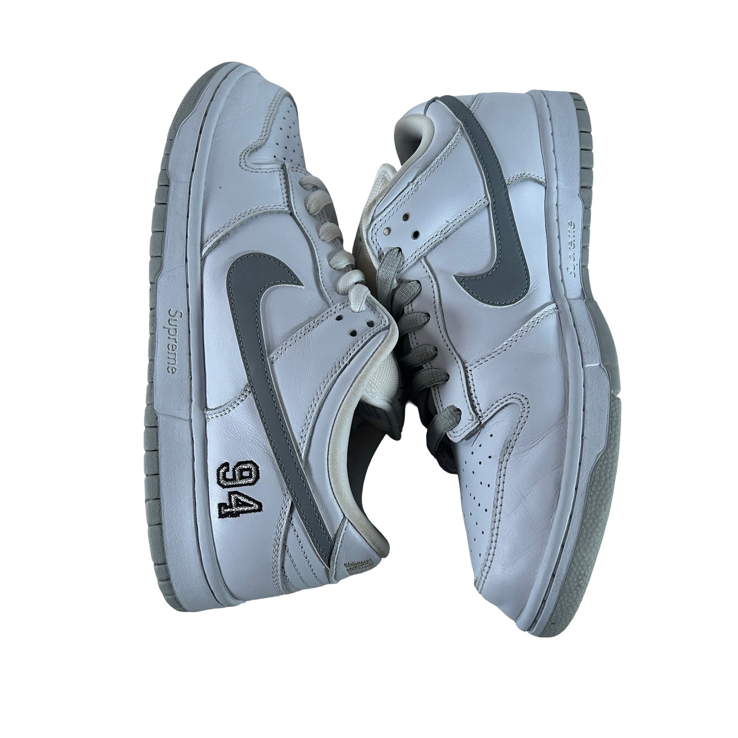 HQ8487 100 Nike SB Dunk Low Supreme 94 White Metallic Silver [USED] - 10.5 M (Used3)