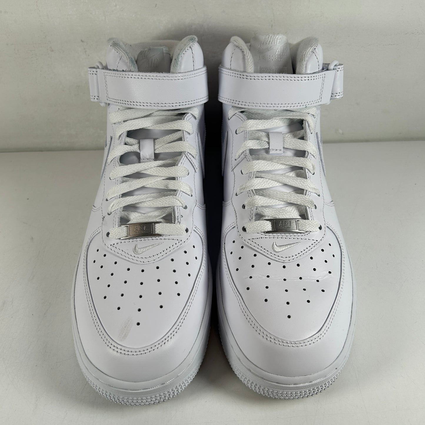 FZ8784 100 Nike Air Force 1 Mid Supreme White [USED] - 10 M (Used)