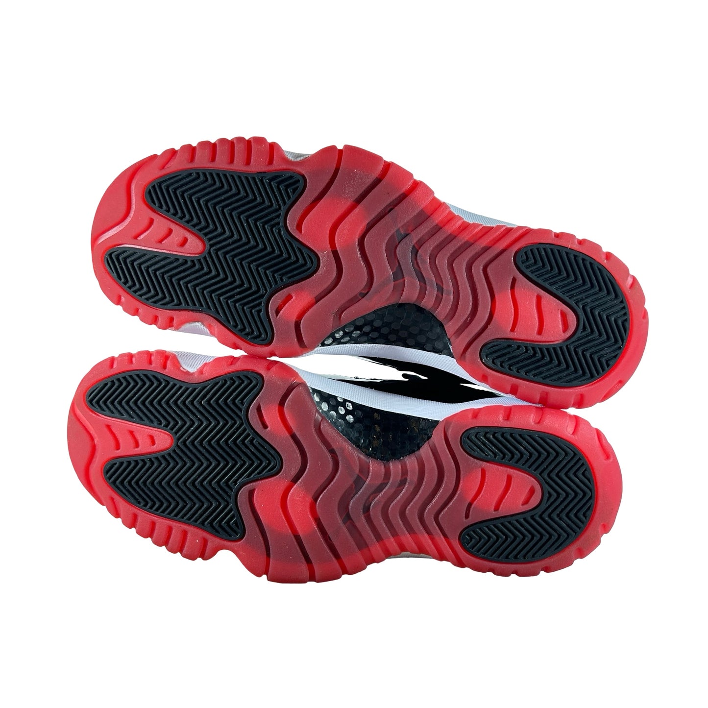 FV5104 006 Jordan 11 Retro Low Bred (2025) - 8.5 M (Used) (No Box)
