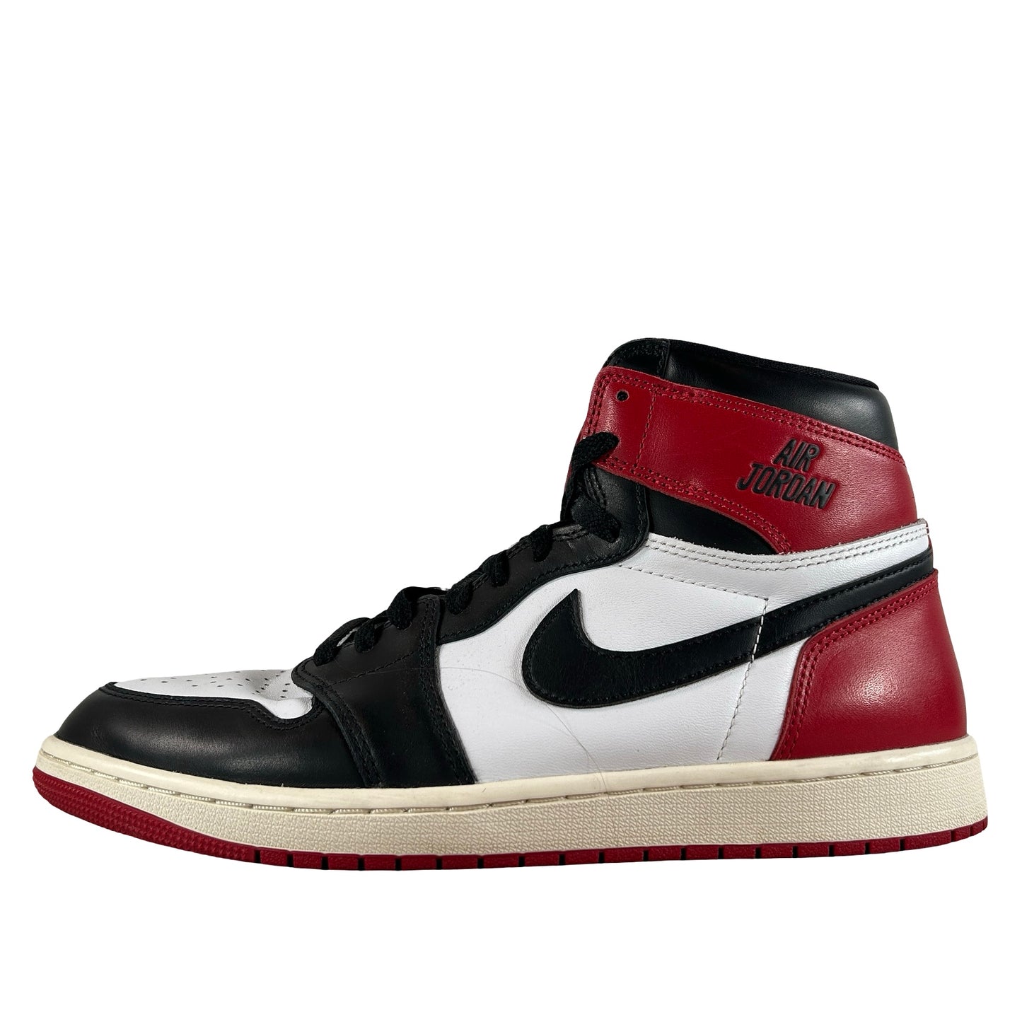 DZ5485 106 Jordan 1 Retro High OG Black Toe Reimagined [USED] - 11 M (Used5) (No Box5)