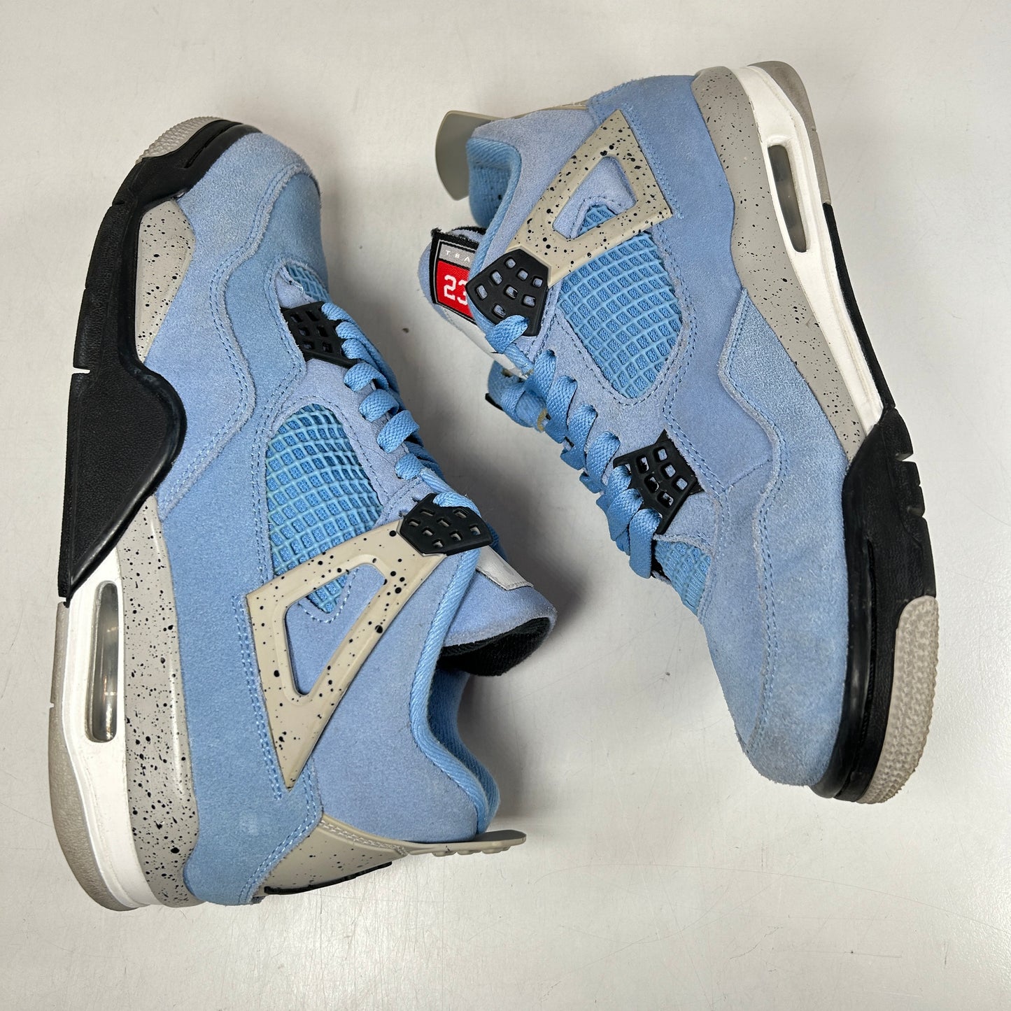 CT8527 400 Jordan 4 University Blue [USED] - 8 M (Used)