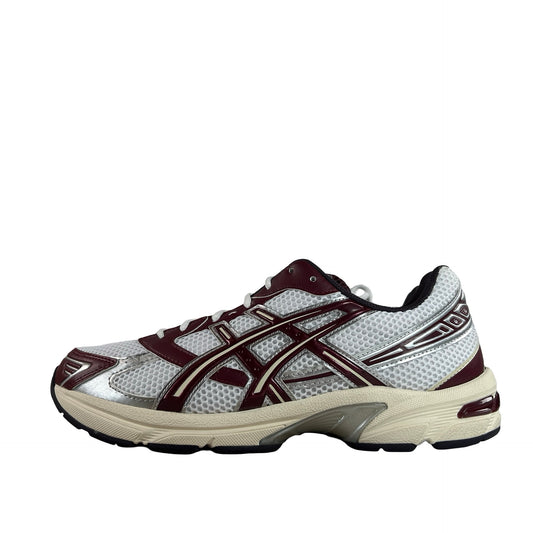 1203A685 100 ASICS Gel-1130 White Maroon Banner [USED] - 10.5 M (Used)