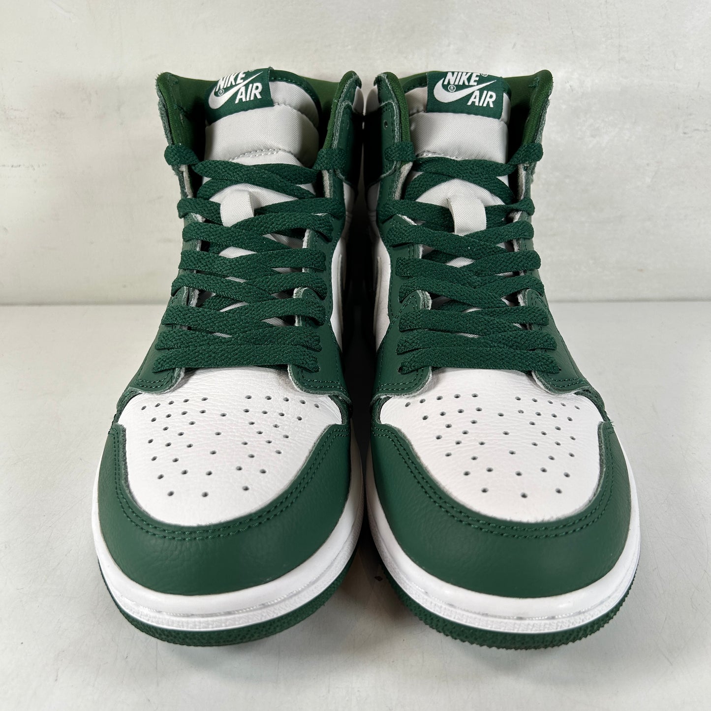 DZ5485 303 Jordan 1 Retro High OG Gorge Green [USED] - 9.5 M (Used)