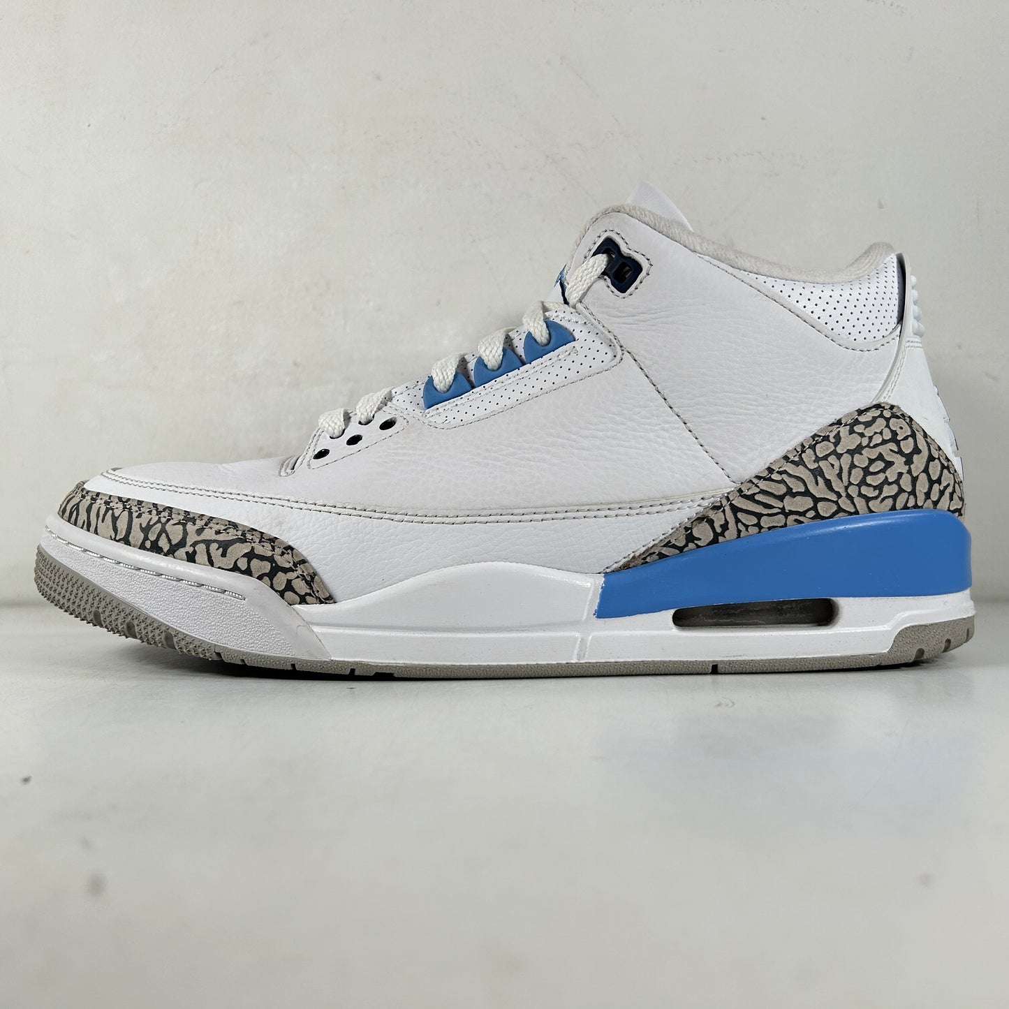 CT8532 104 Jordan 3 Retro UNC (2020) [USED] - 12 M (Used)