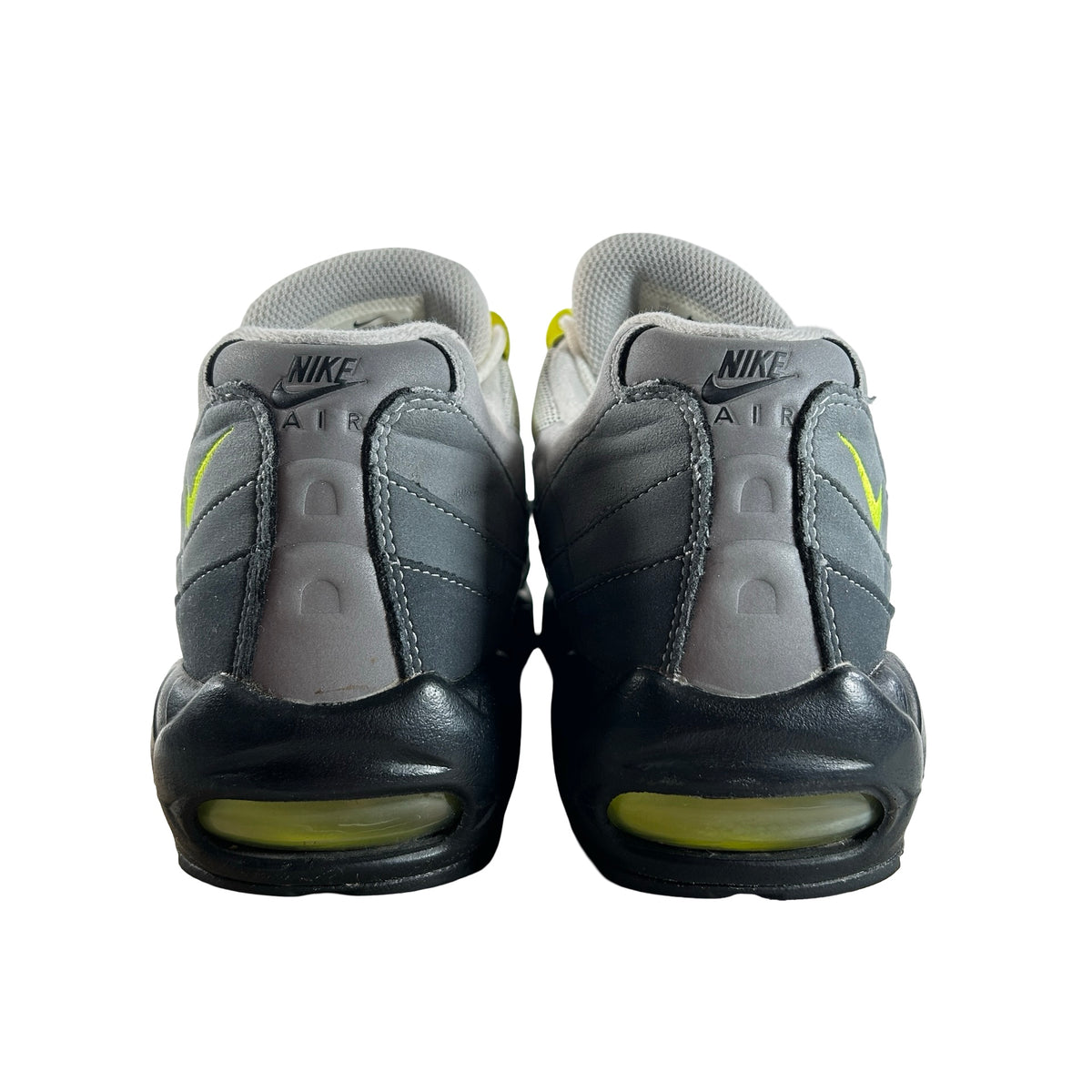 554970 071 Nike Air Max 95 OG Neon (2015) [USED] - 9.5 M (Used)