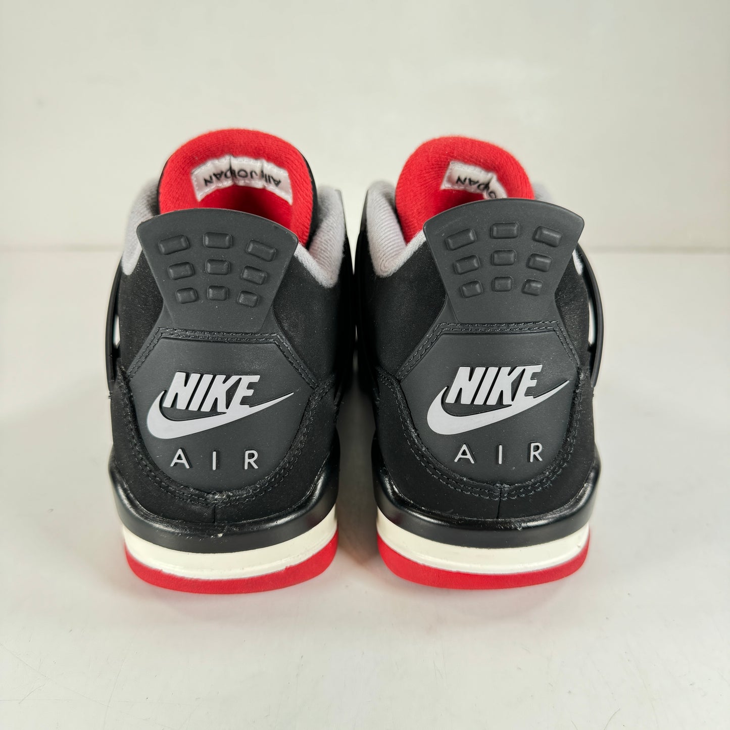 408452 060 Jordan 4 Retro Bred (2019) (GS) [USED] - 4.5 Y (VNDS)