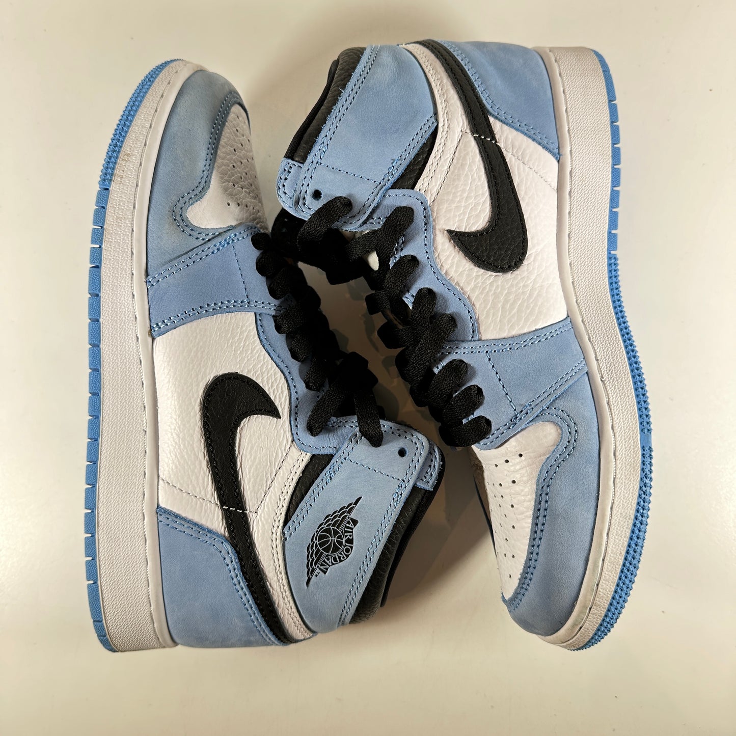 575441 134 Jordan 1 University Blue (GS) [USED] - 6 Y (Used) (No Box)