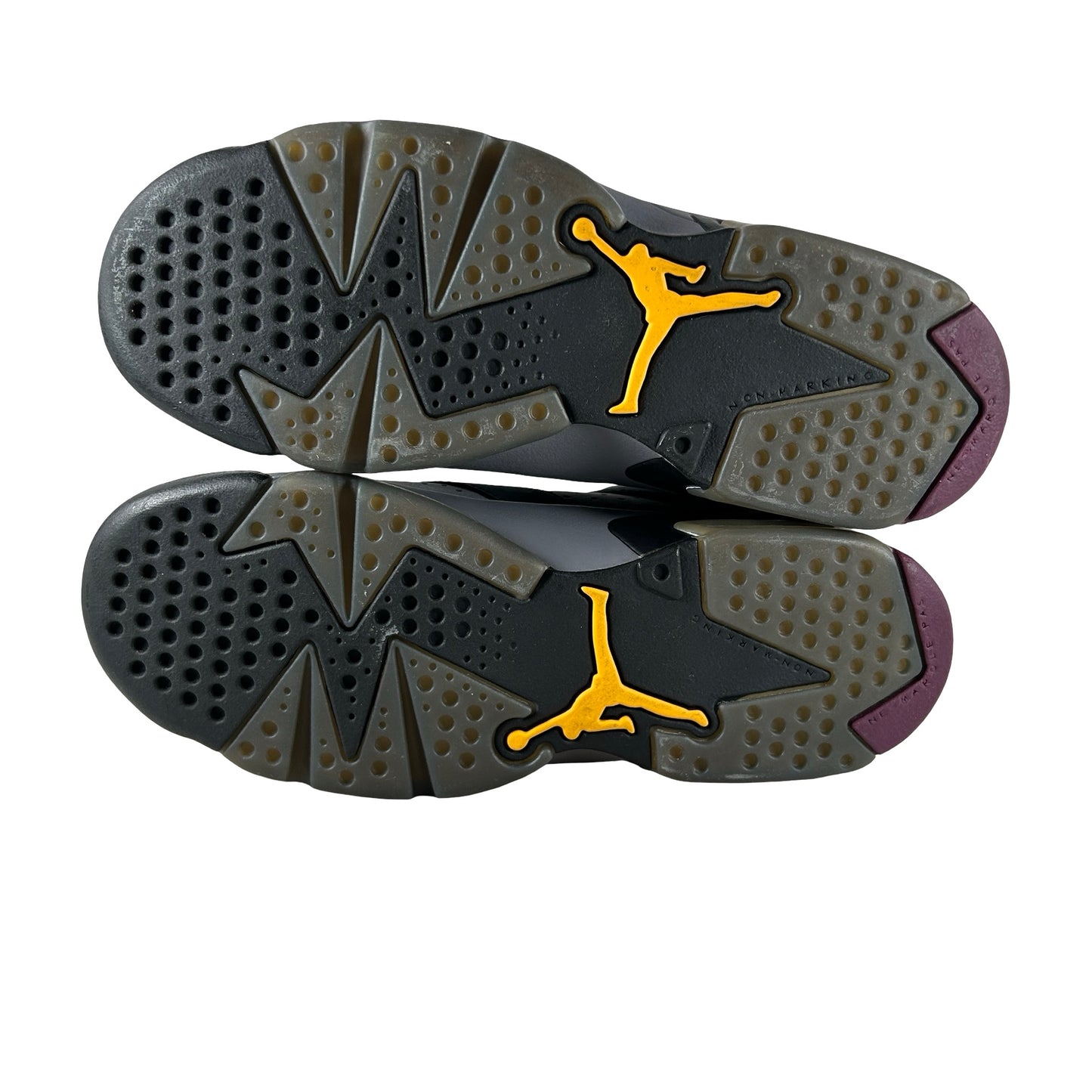 384665 063 Jordan 6 Retro Bordeaux (GS) [USED] - 4.5 Y (Used)