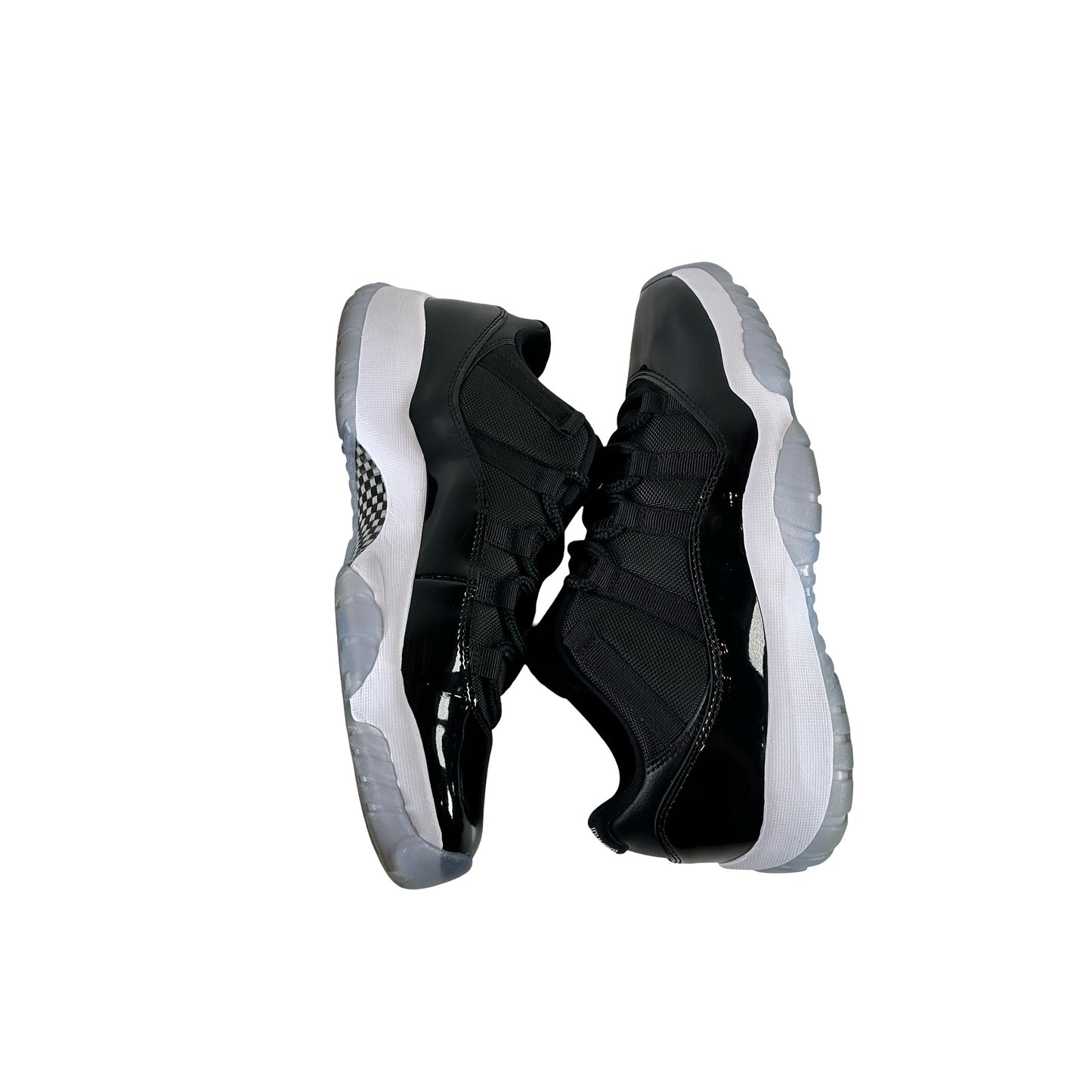 FV5104 004 Jordan 11 Retro Low Space Jam [USED] - 9 M (Used2)