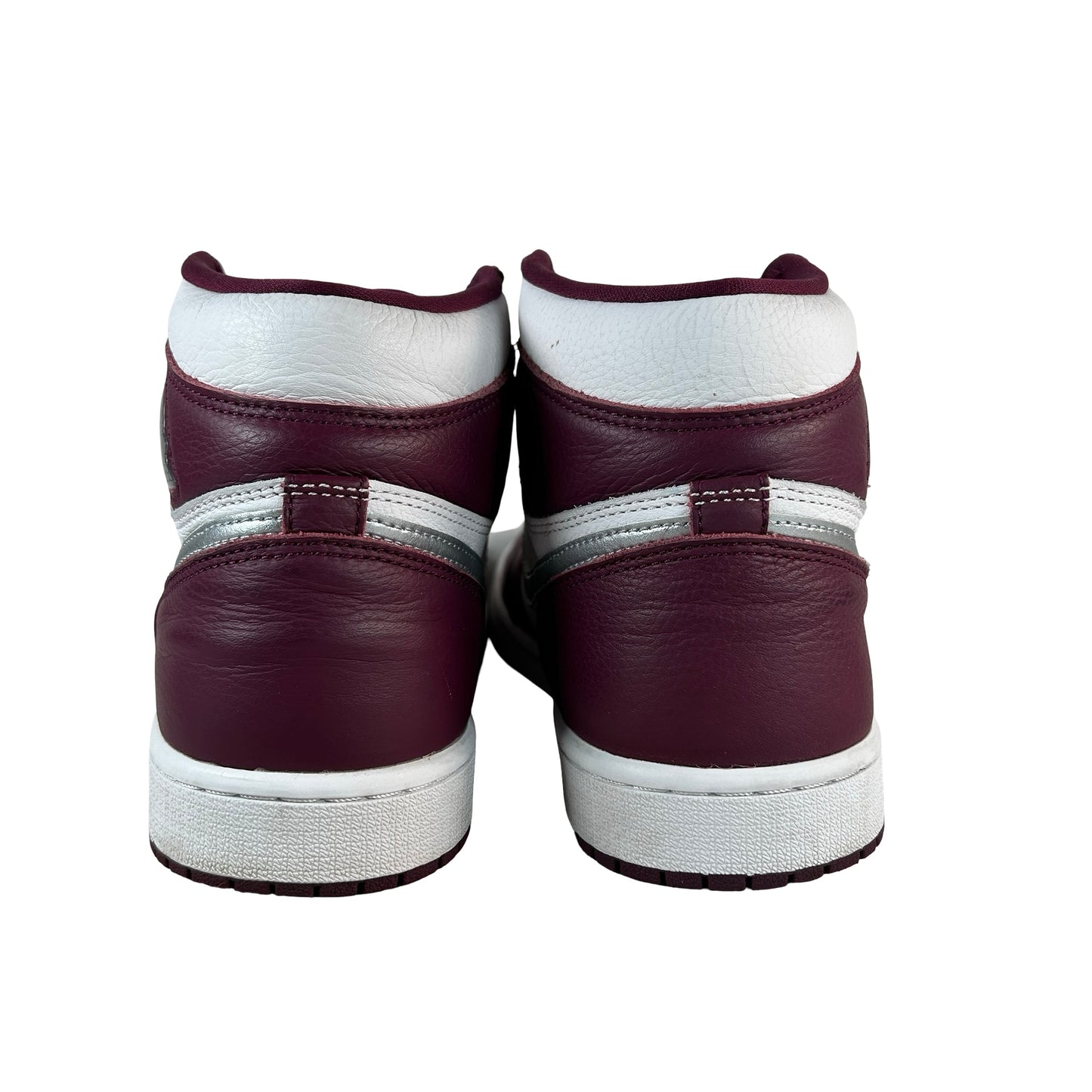 555088 611 Jordan 1 Retro High OG Bordeaux [USED] - 9 M (Used) (Replace Box)
