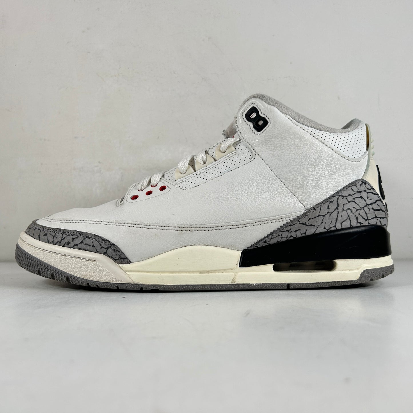 DN3707 100 Jordan 3 Retro White Cement Reimagined [USED] - 11 M (Used5)