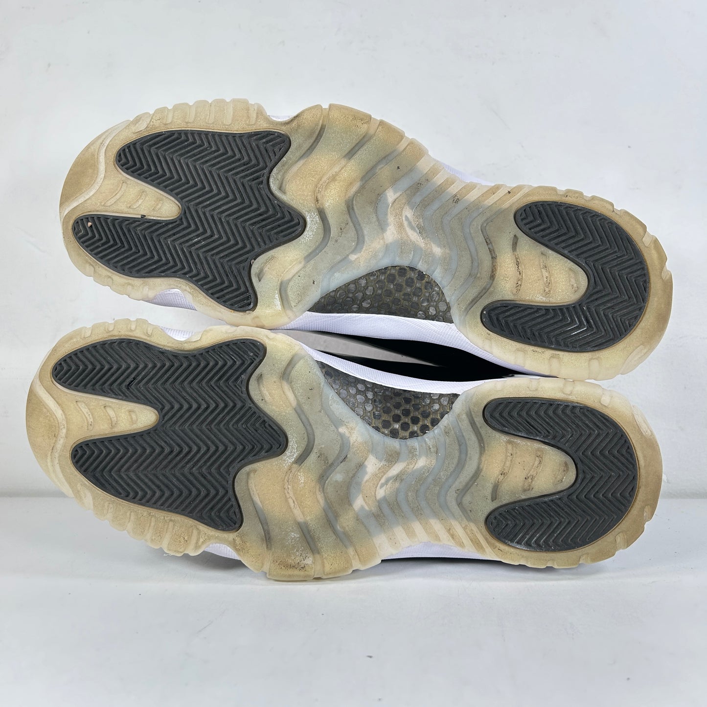 CT8012 170 Jordan 11 Retro DMP Momentos definidores (2023)