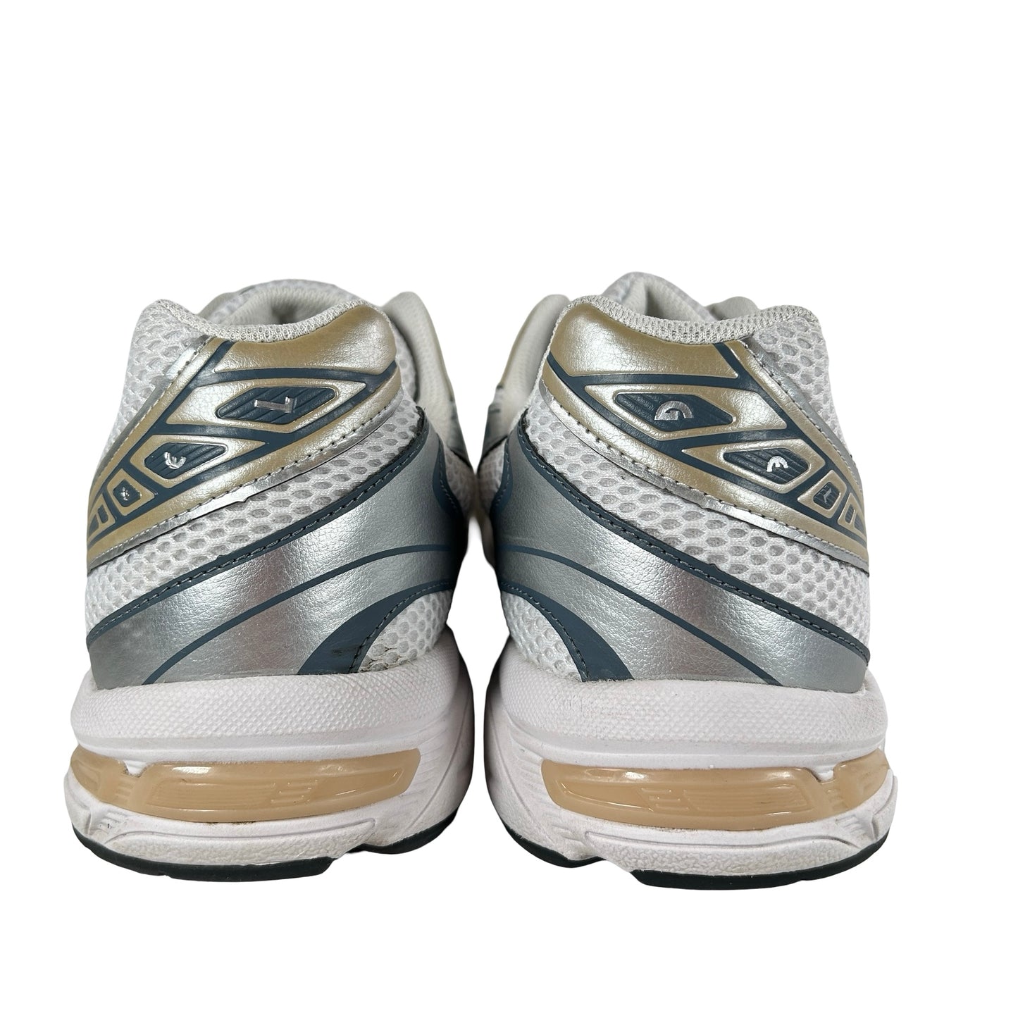 1201A256 117 ASICS Gel-1130 White Wood Crepe [USED] - 11 M (Used)