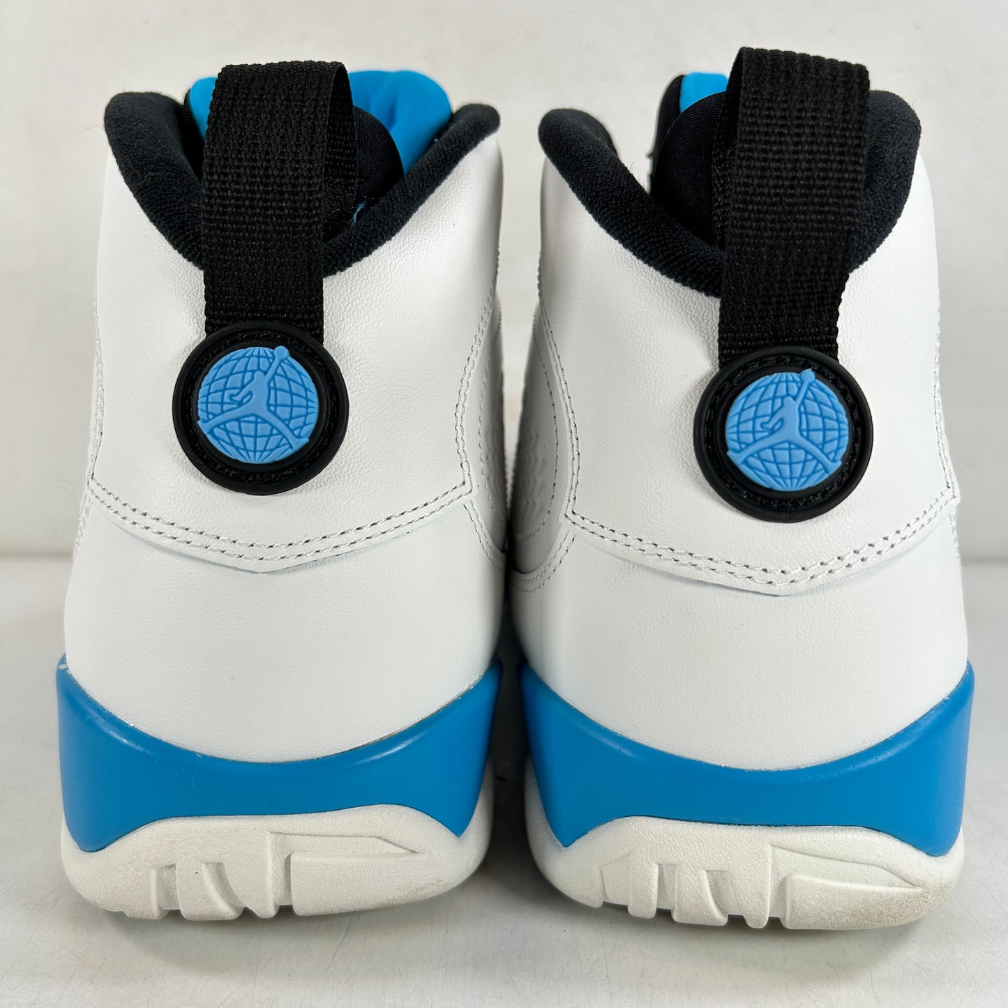 FQ8992 101 Jordan 9 Retro Powder Blue (2024) [USED] - 14 M (Used)