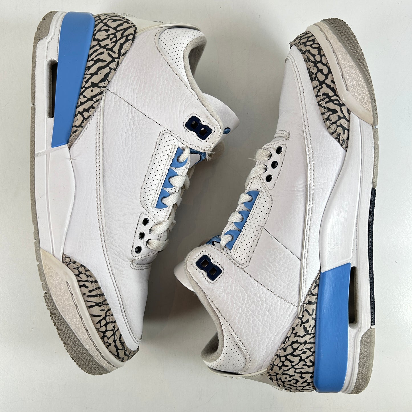 CT8532 104 Jordan 3 Retro UNC (2020) [USED] - 8 M (Used)