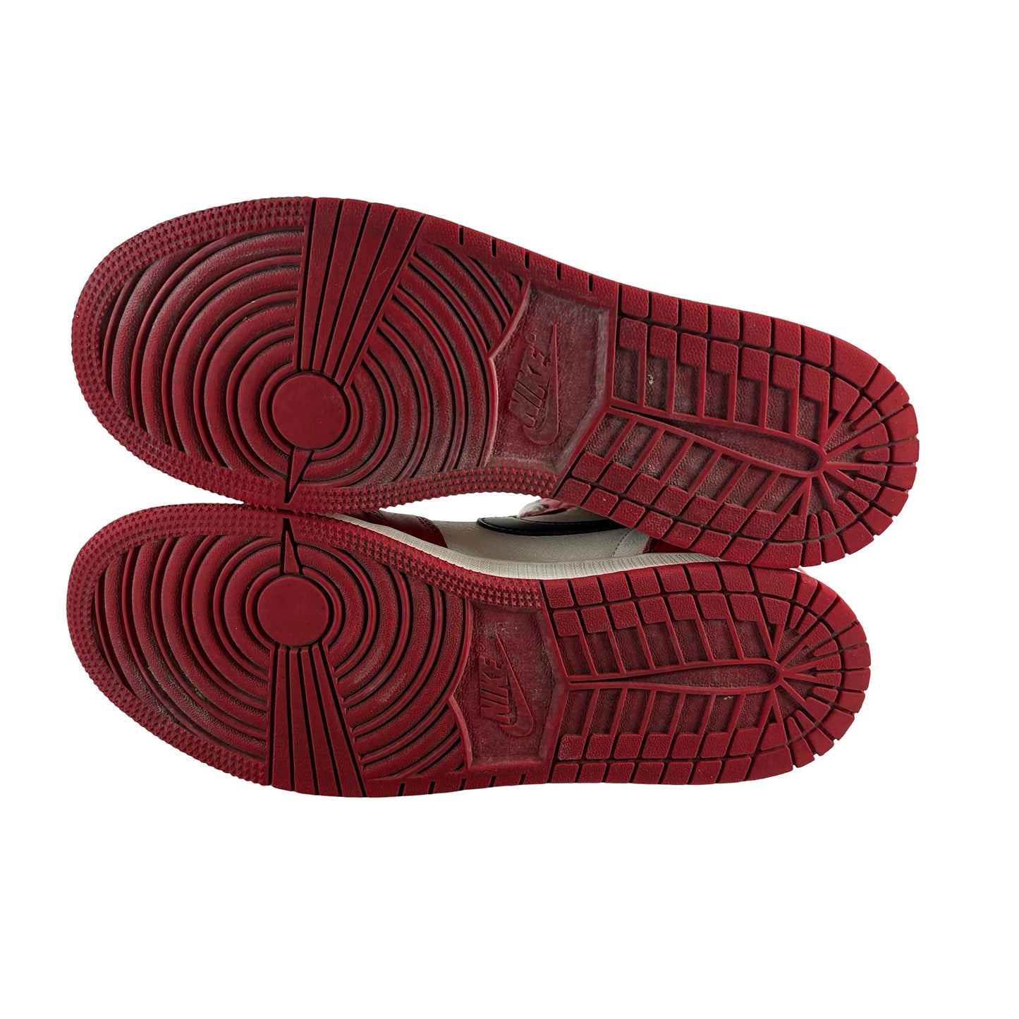 FD1437 612 Jordan 1 Retro High OG Chicago Lost and Found (GS) [USED] - 7 Y (Used10)
