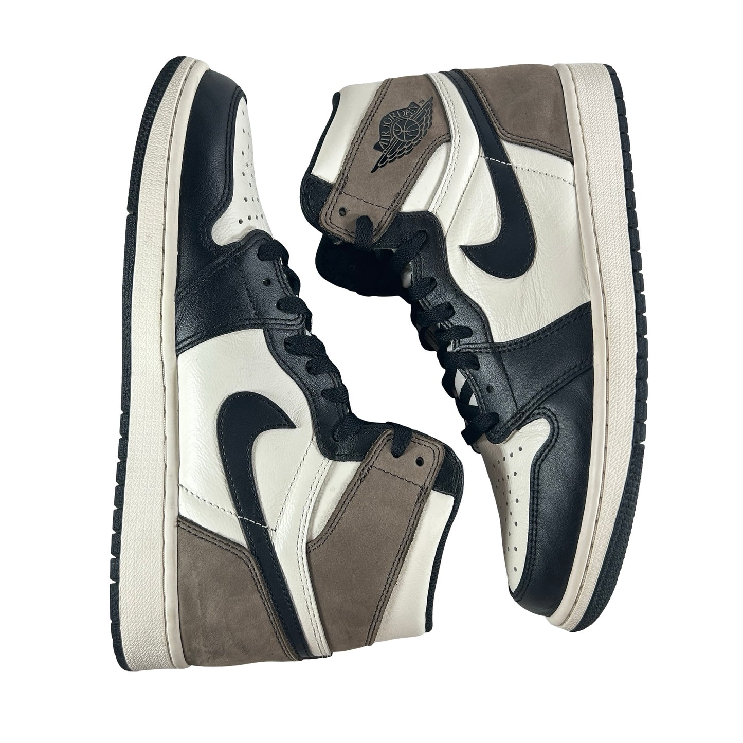 555088 105 Jordan 1 Mocha [USED] - 9 M (Used4)