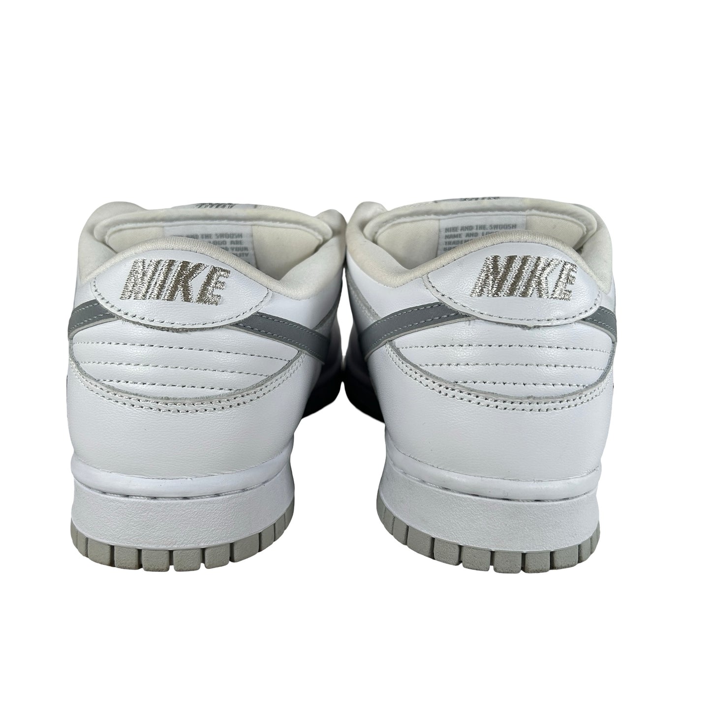 HQ8487 100 Nike SB Dunk Low Supreme 94 White Metallic Silver [USED] - 9.5 M (Used3)