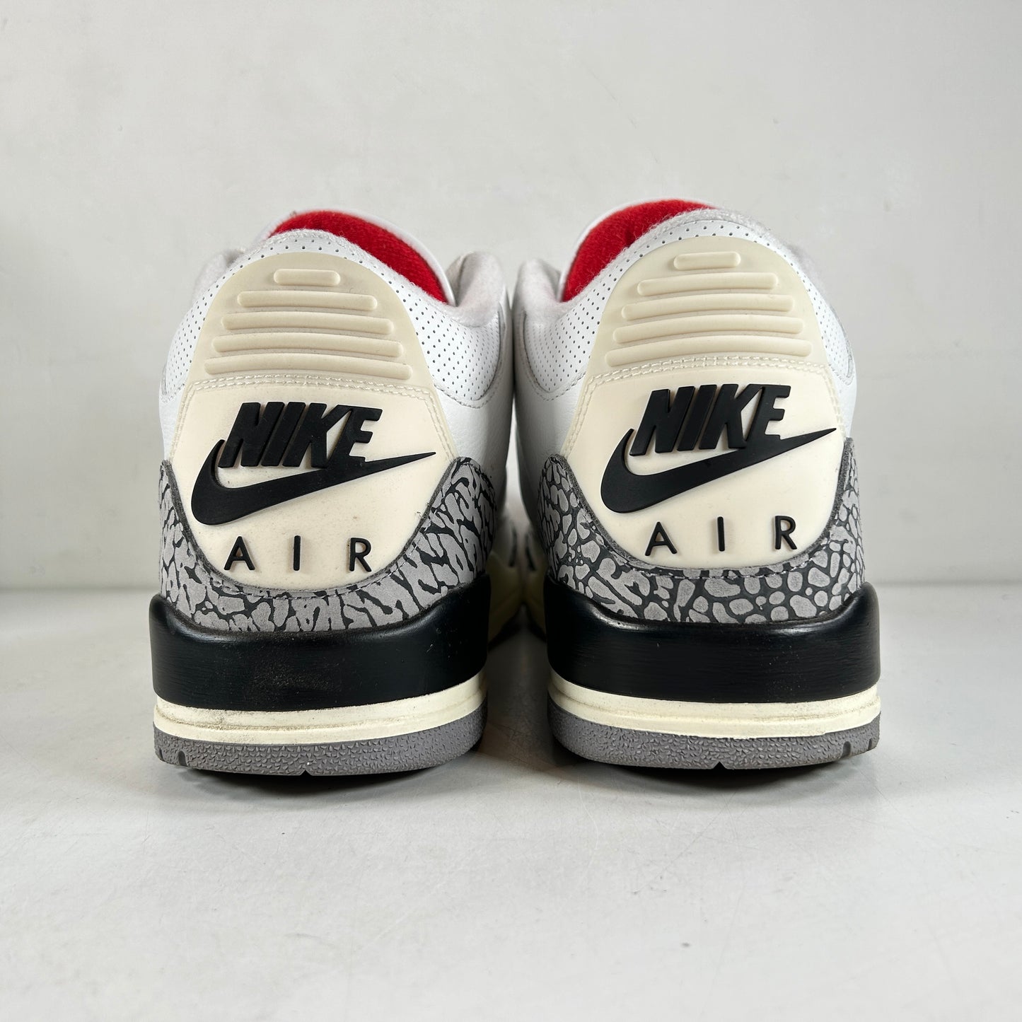 DN3707 100 Jordan 3 Retro White Cement Reimagined [USED] - 13 M (Used2)