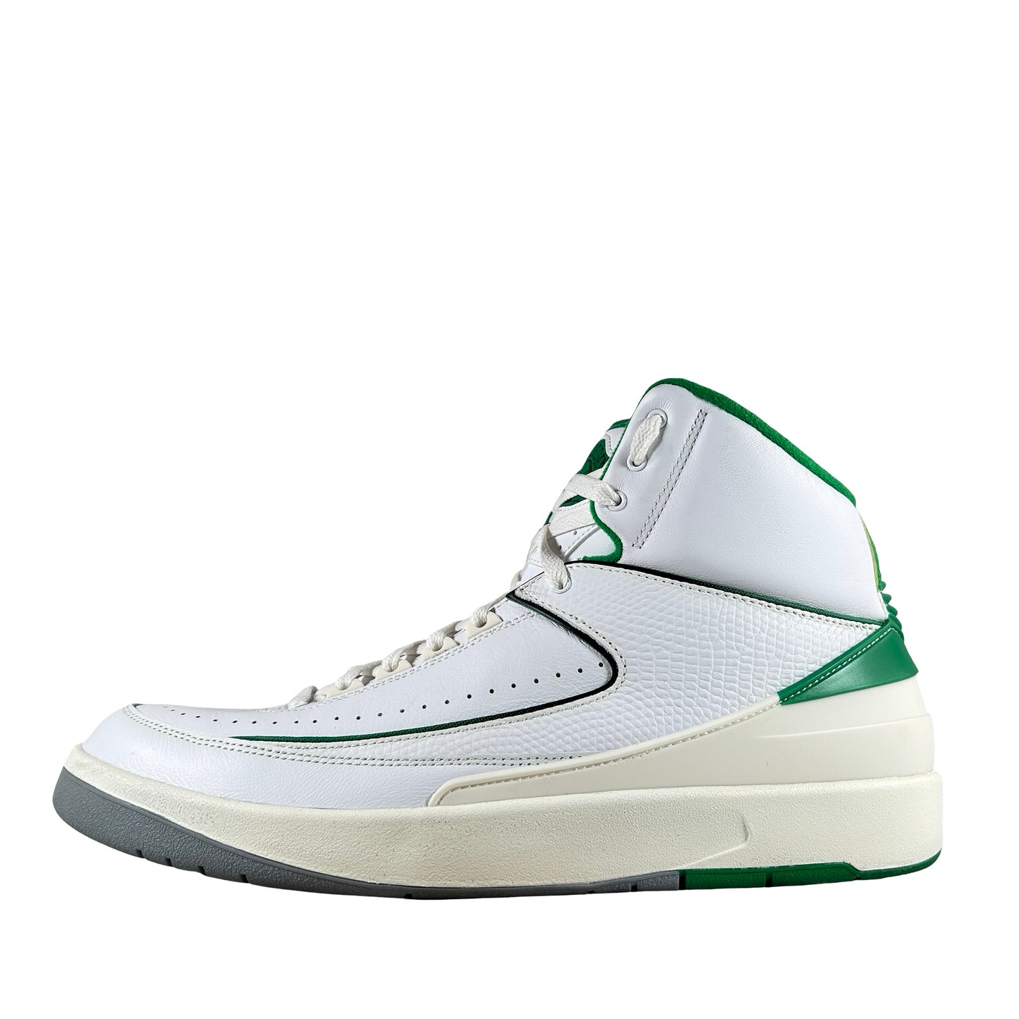 DR8884 103 Jordan 2 Retro Lucky Green [USED] - 13 M (Used) (No Box)