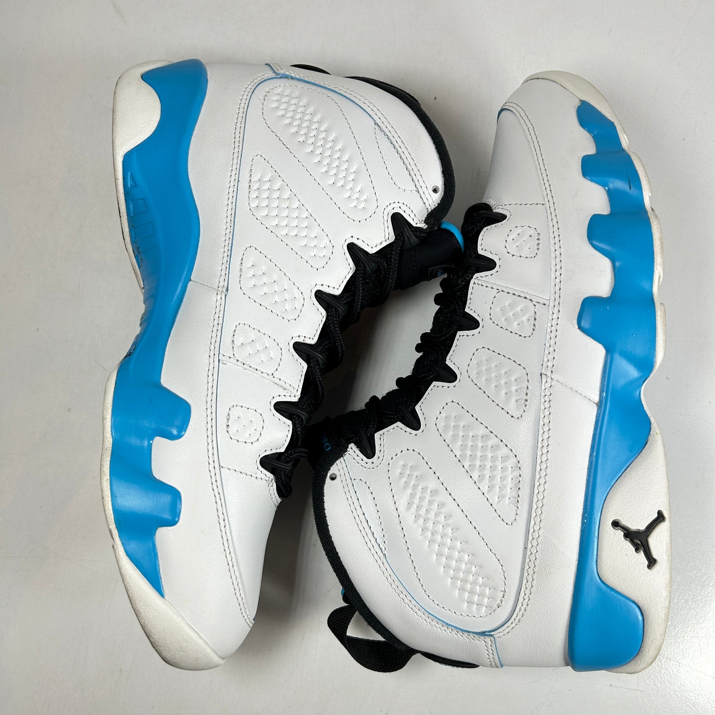 FQ8992 101 Jordan 9 Retro Powder Blue (2024) [USED] - 8 M (Used2)