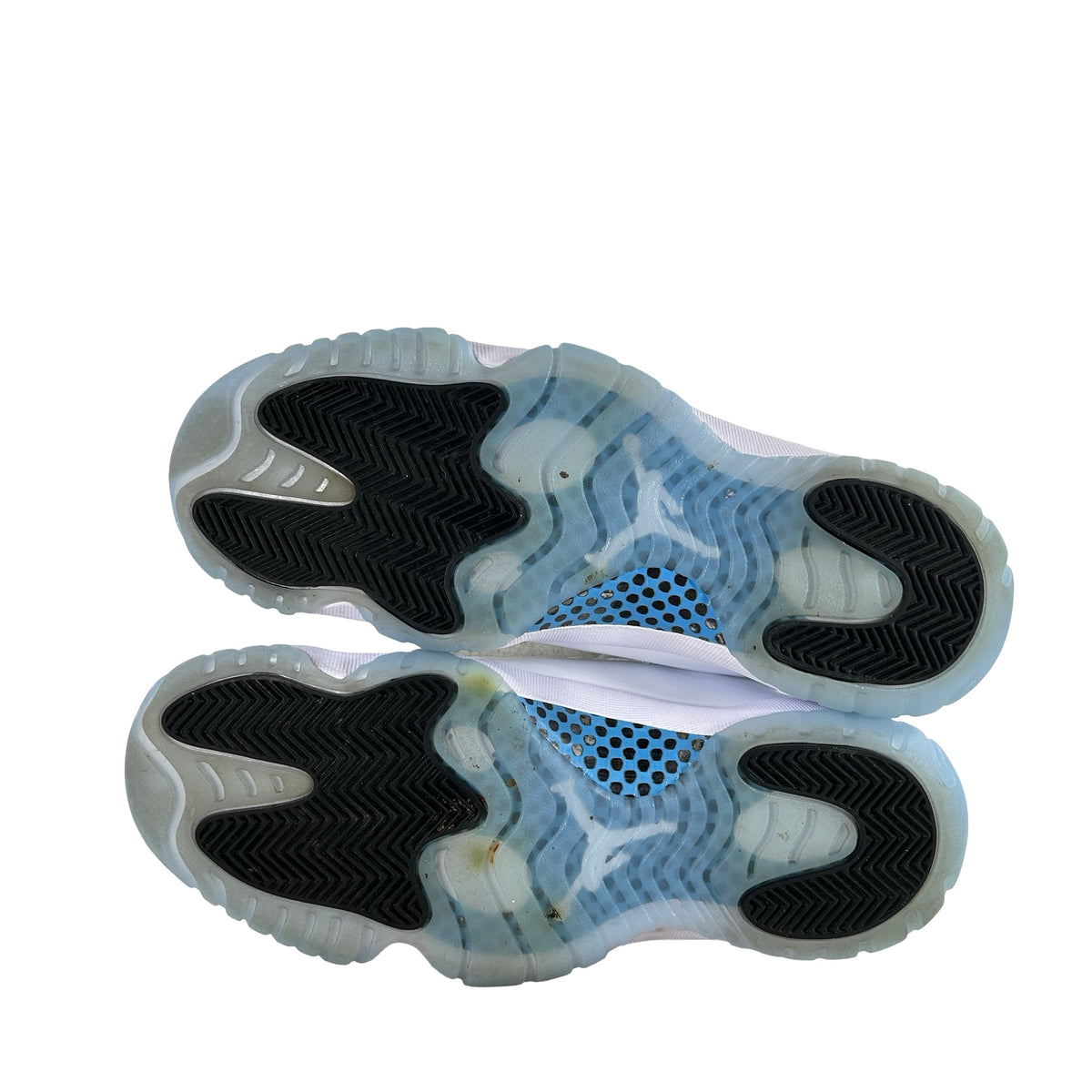 CT8012 104 Jordan 11 Retro Legend Blue (2024) [USED] - 9.5 M (Used18)