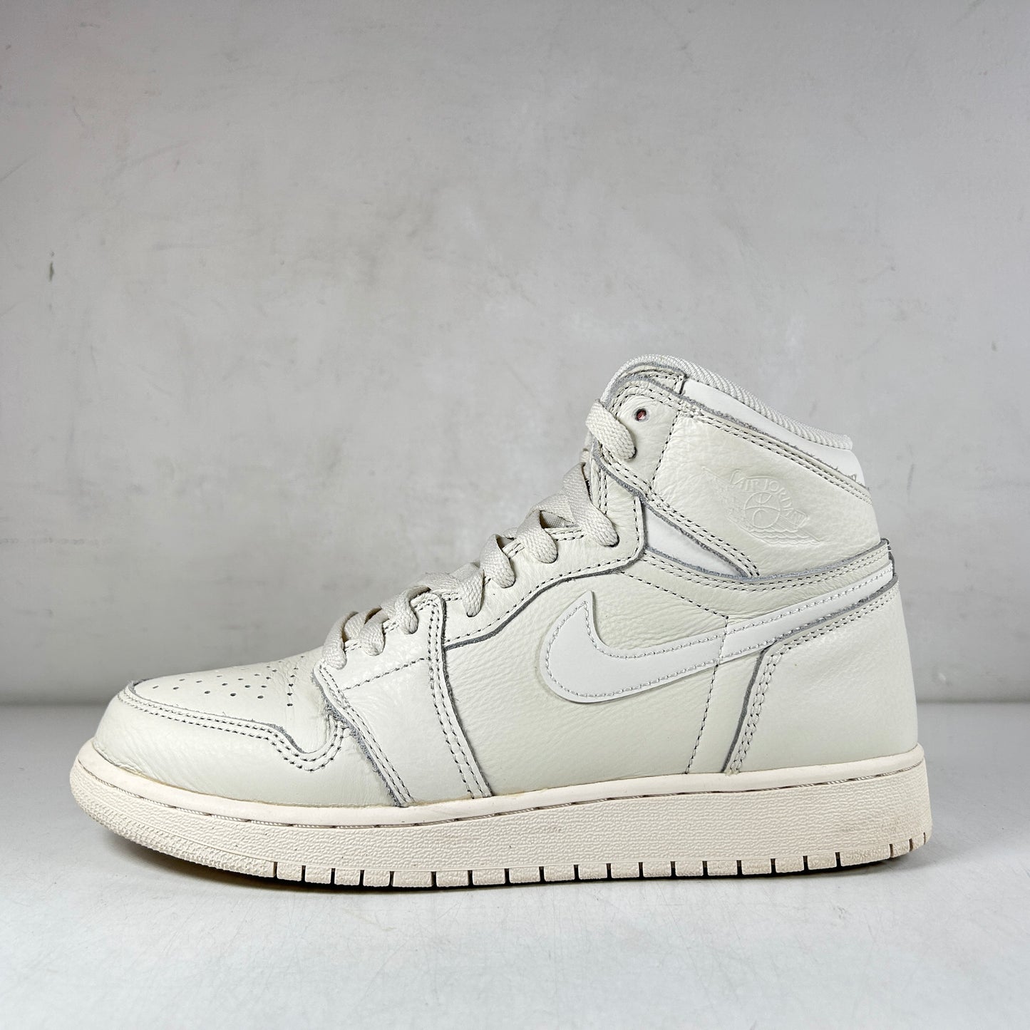 575441 114 Jordan 1 Retro High OG Sail (GS) [USED] - 7 Y (Used)