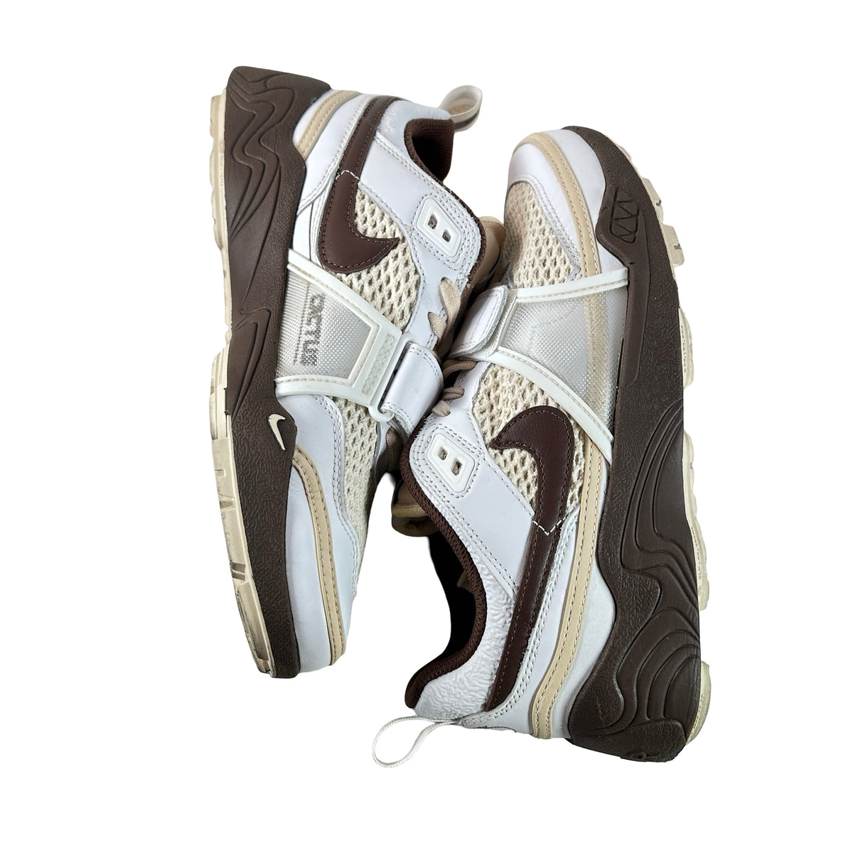 HQ3073 100 Nike Zoom Field Jaxx Travis Scott Light Chocolate [USED] - 8 M (Used2)