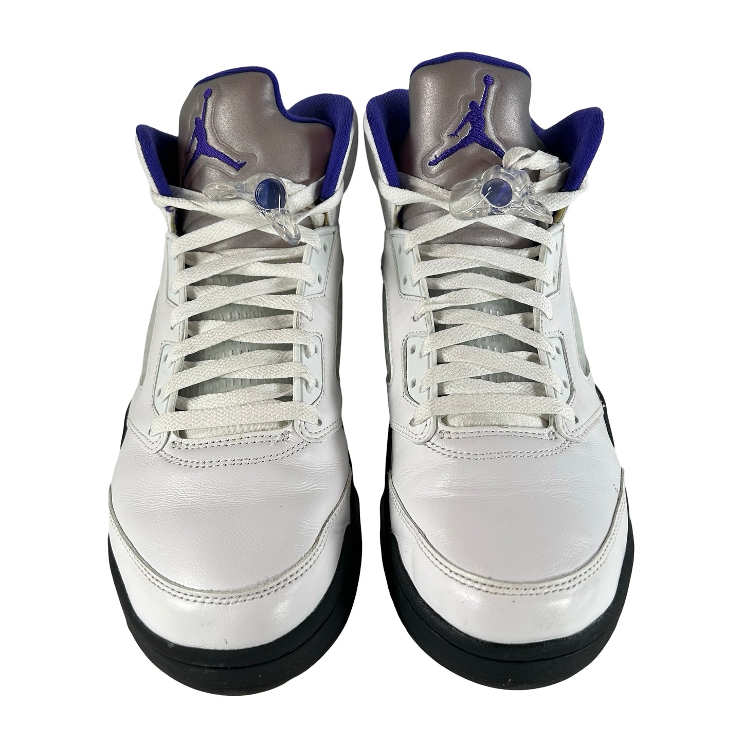DD0587 141 Jordan 5 Retro Oscuro Concordia