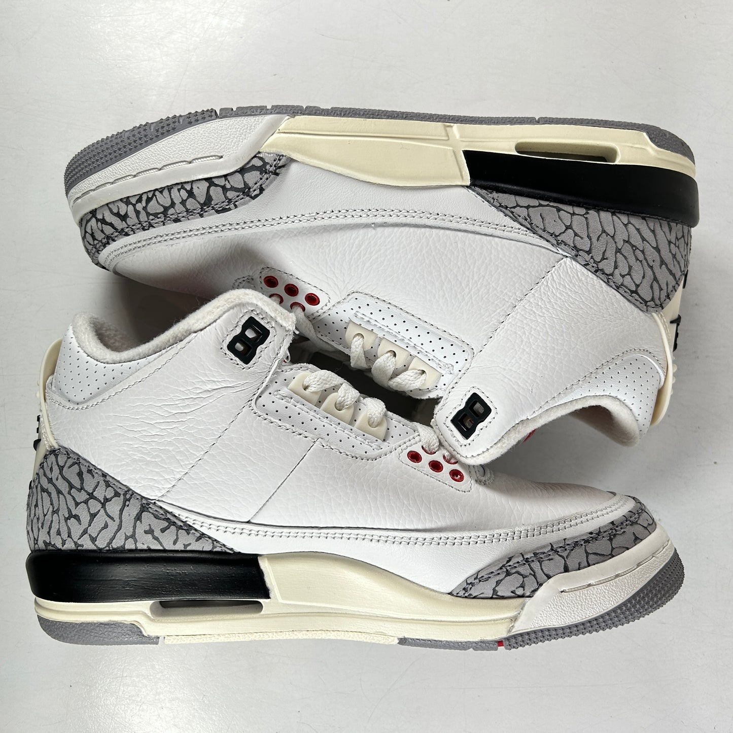 DM0967 100 Jordan 3 Retro White Cement Reimagined (GS) [USED] - 5 Y (Used2)