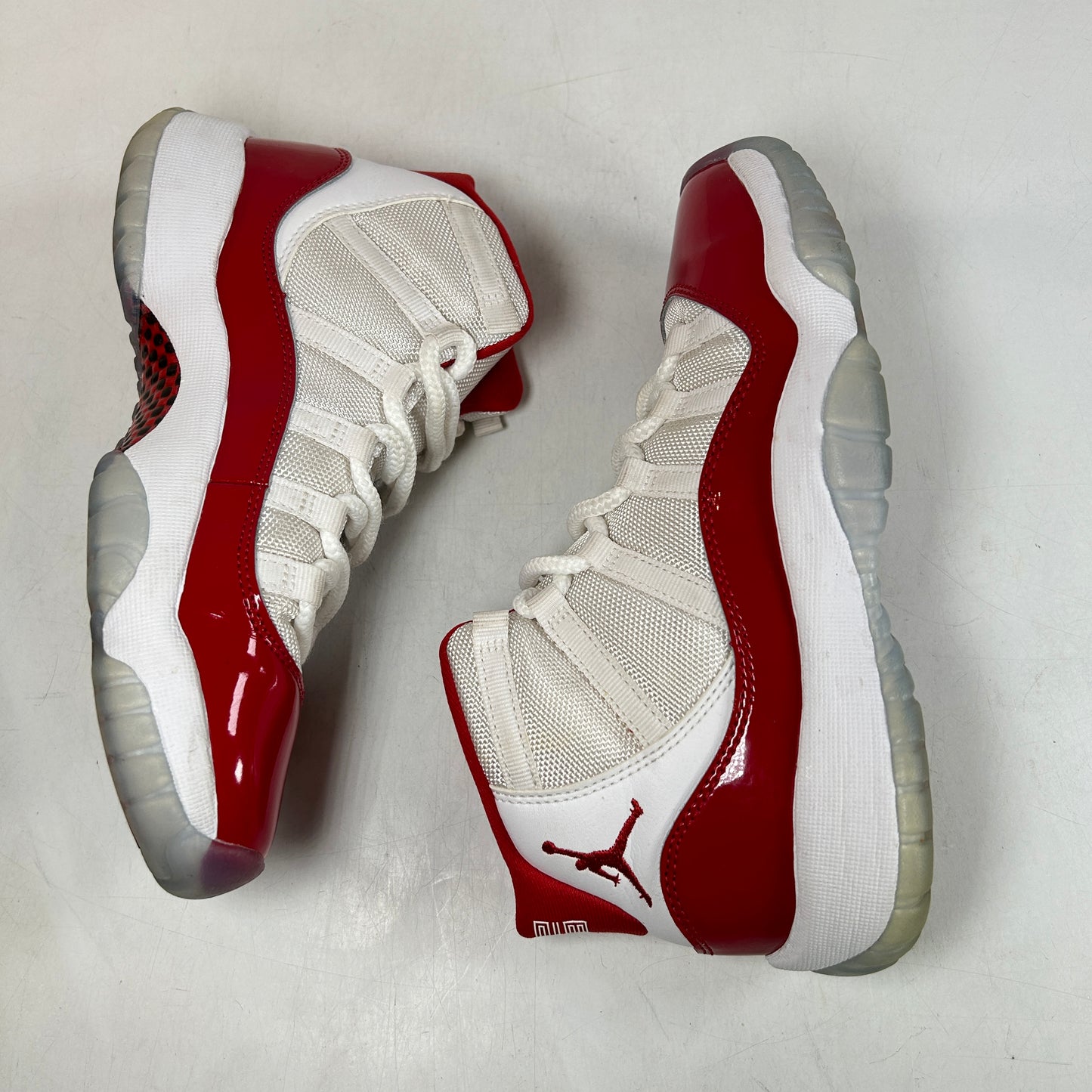 378038 116 Jordan 11 Retro Cherry (2022) (GS) [USED] - 4.5 Y (Used) (Replace Box)