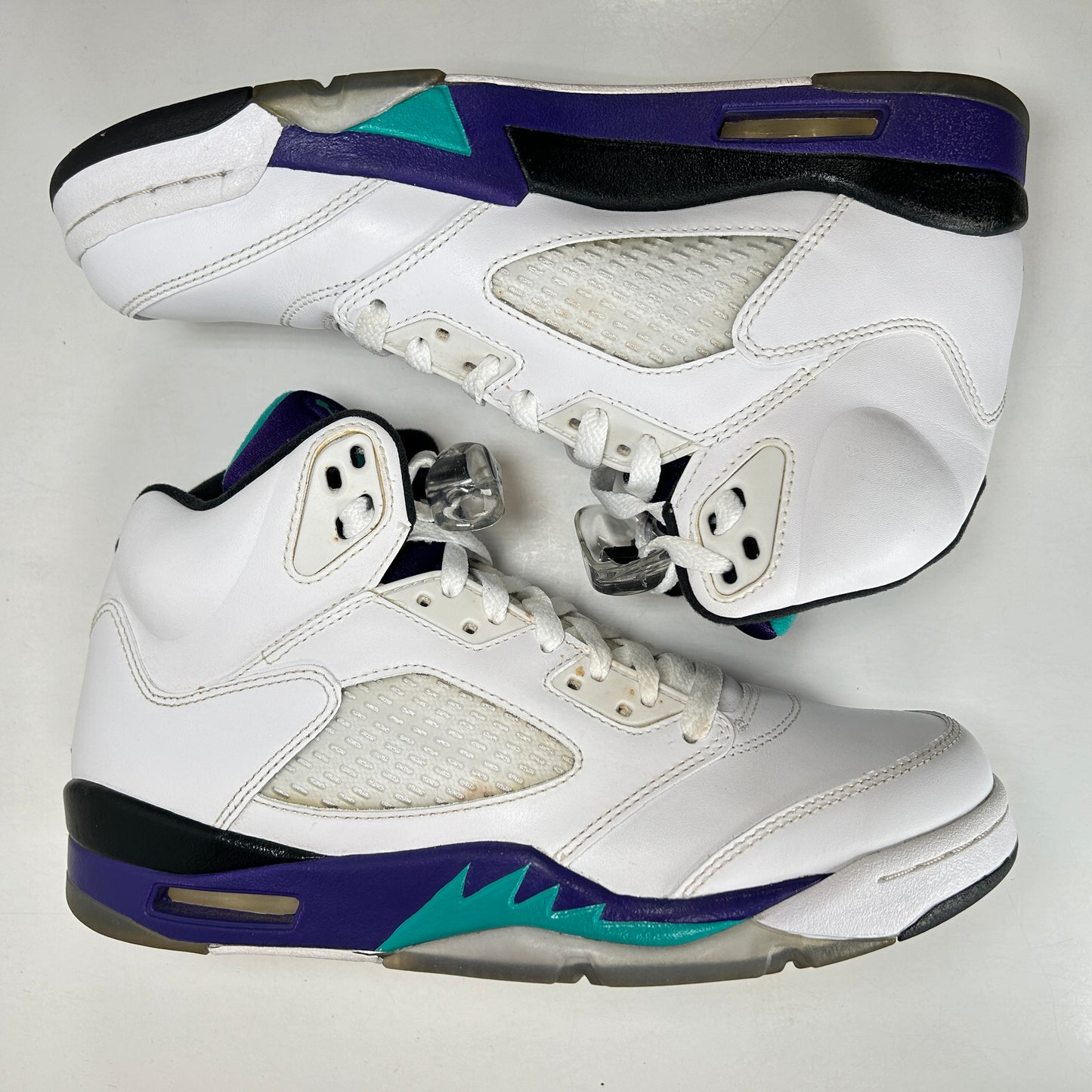 136027 108 Jordan 5 Retro Grape (2013) [USED] - 8 M (Used2)