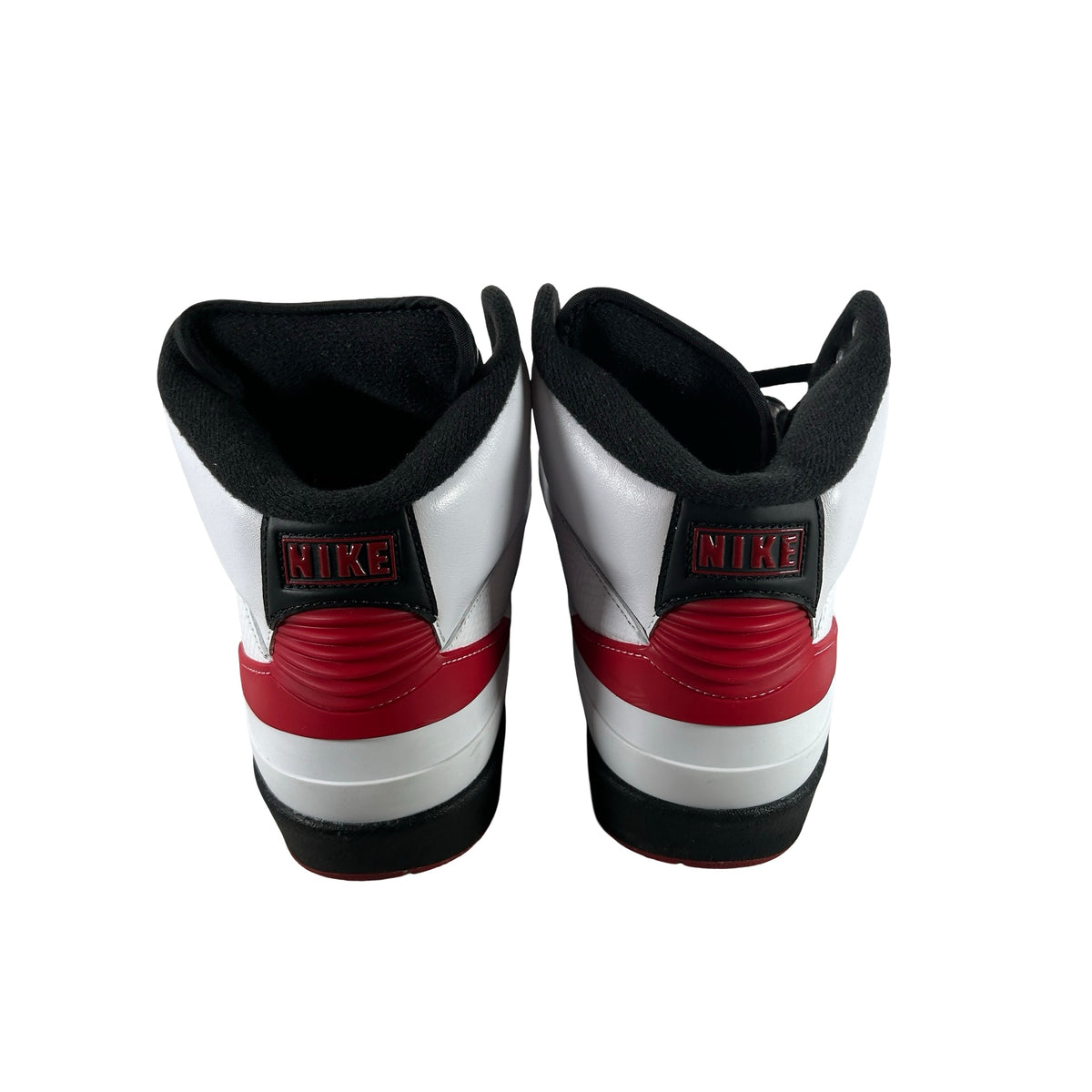 DX2454 106 Jordan 2 Retro OG Chicago (2022) [USED] - 9.5 M (Used10)