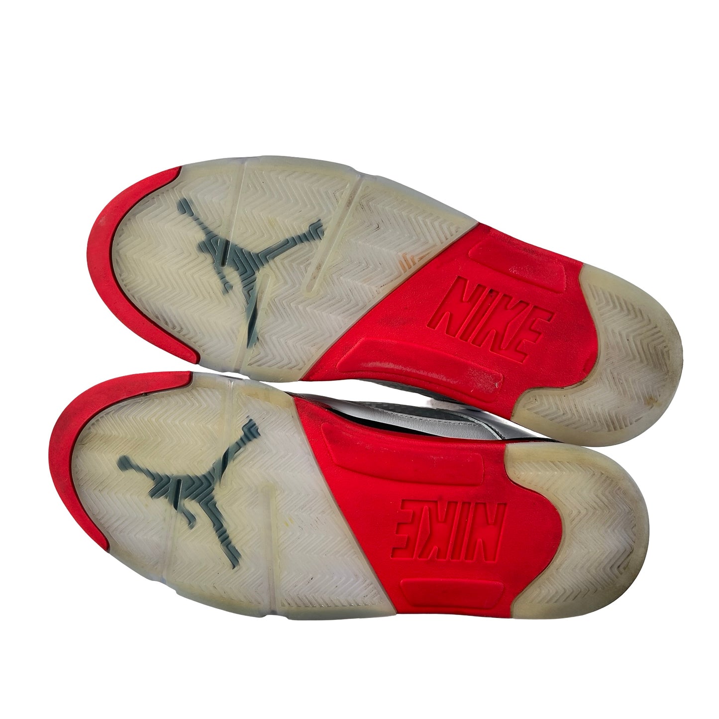 HQ7978 101 Jordan 5 Retro Fire Red Black Tongue (2025) [USED] - 13 M (Used)