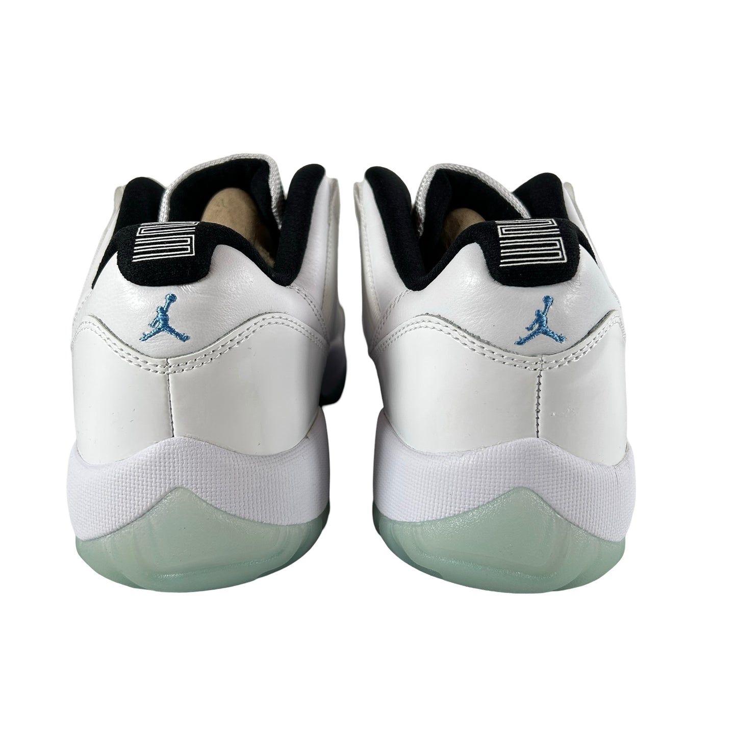 AV2187 117 Jordan 11 Low Legend Blue [CONDITIONAL] - 8.5 M (Yellowing)