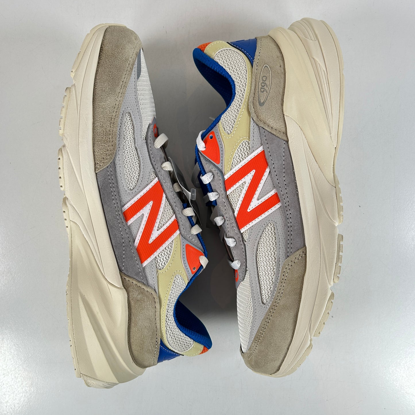 KIT U990KN6 X MSG X 990V6 "KNICKS"