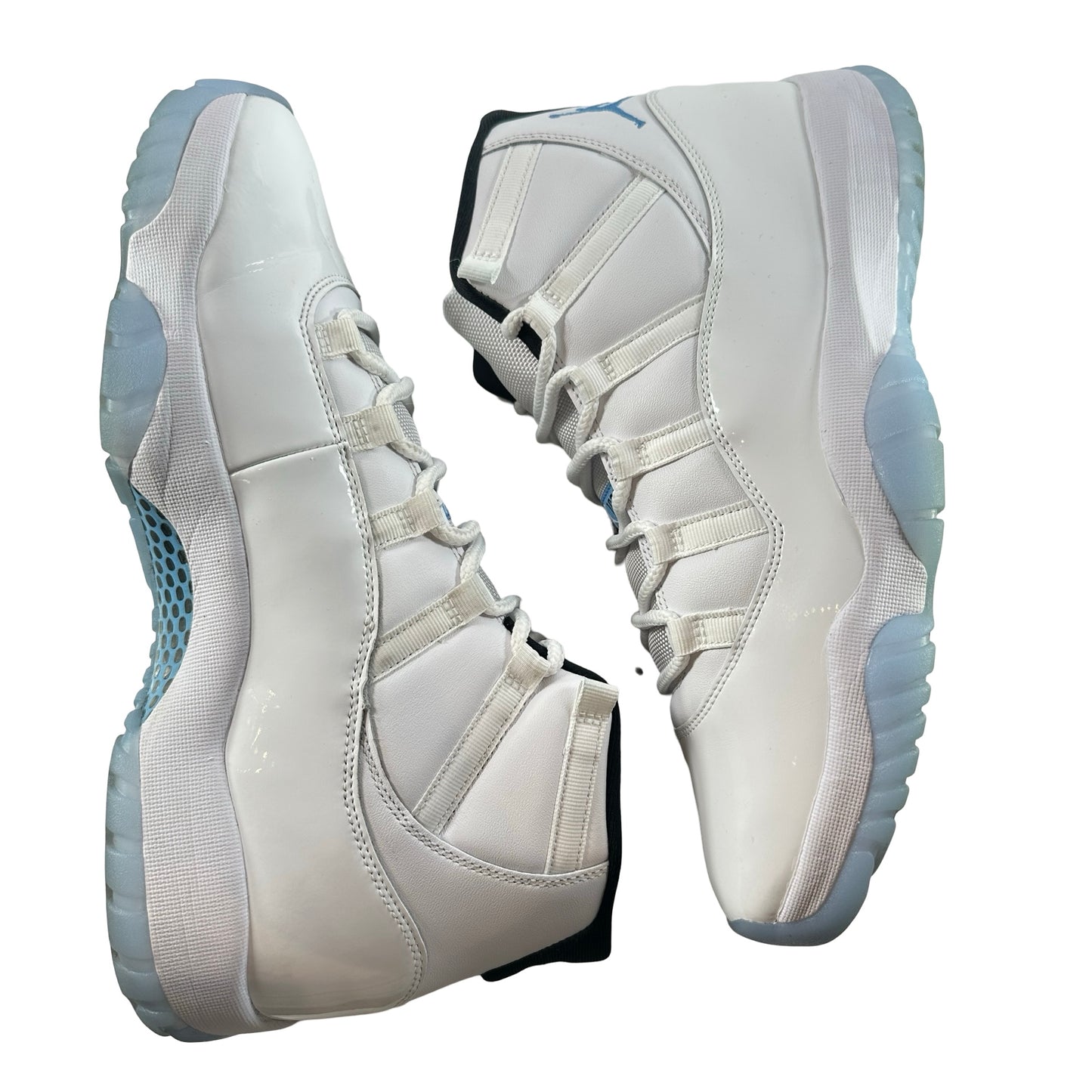 CT8012 104 Jordan 11 Retro Legend Blue (2024) [USED] - 12 M (Used2)