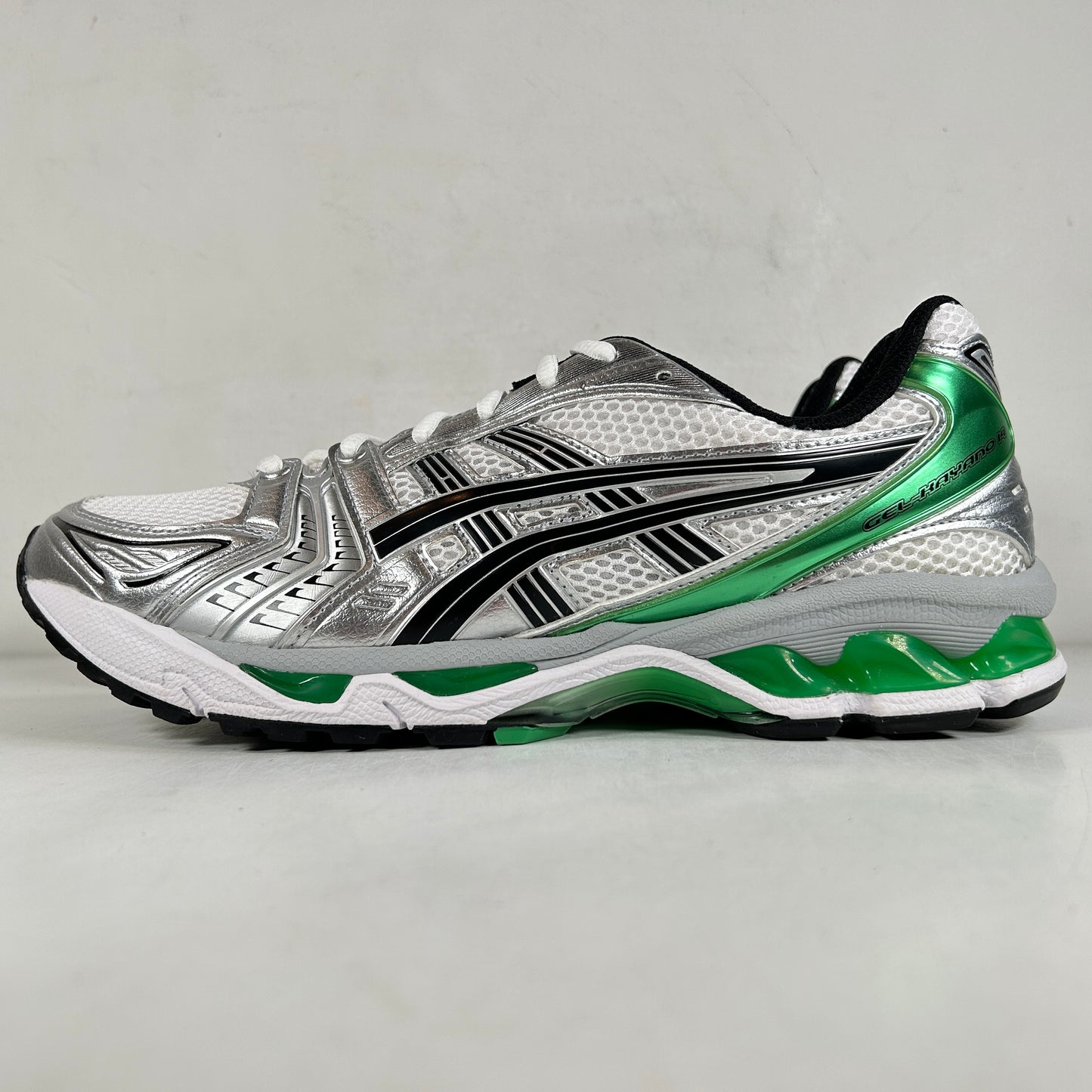 1201A019 110 ASICS Gel-Kayano 14 White Malachite Green [USED] - 10 M (Used)