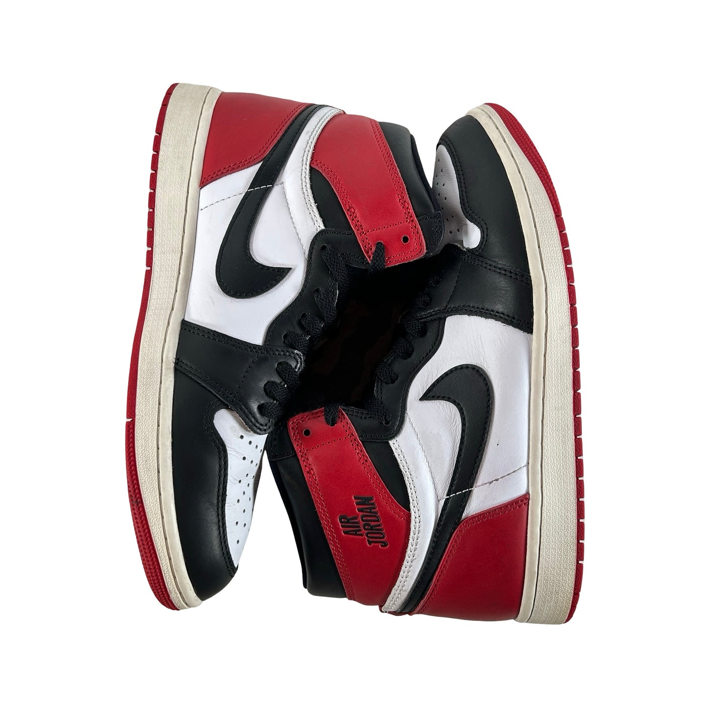 DZ5485 106 Jordan 1 Retro High OG Black Toe Reimagined [USED] - 10 M (Used11)