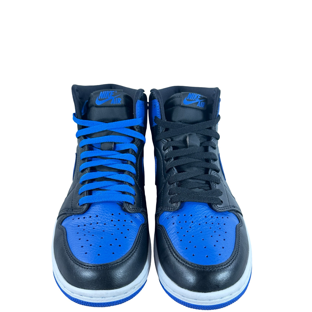 IQ5495 005 Jordan 1 Retro High OG Royal (2026) - 9 M (Used)