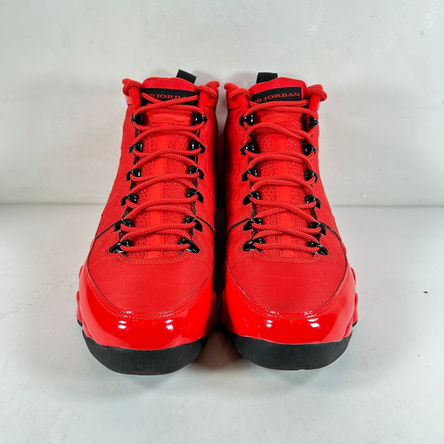 CT8019 600 Jordan 9 Chile Red [USED] - 10.5 M (Used2)
