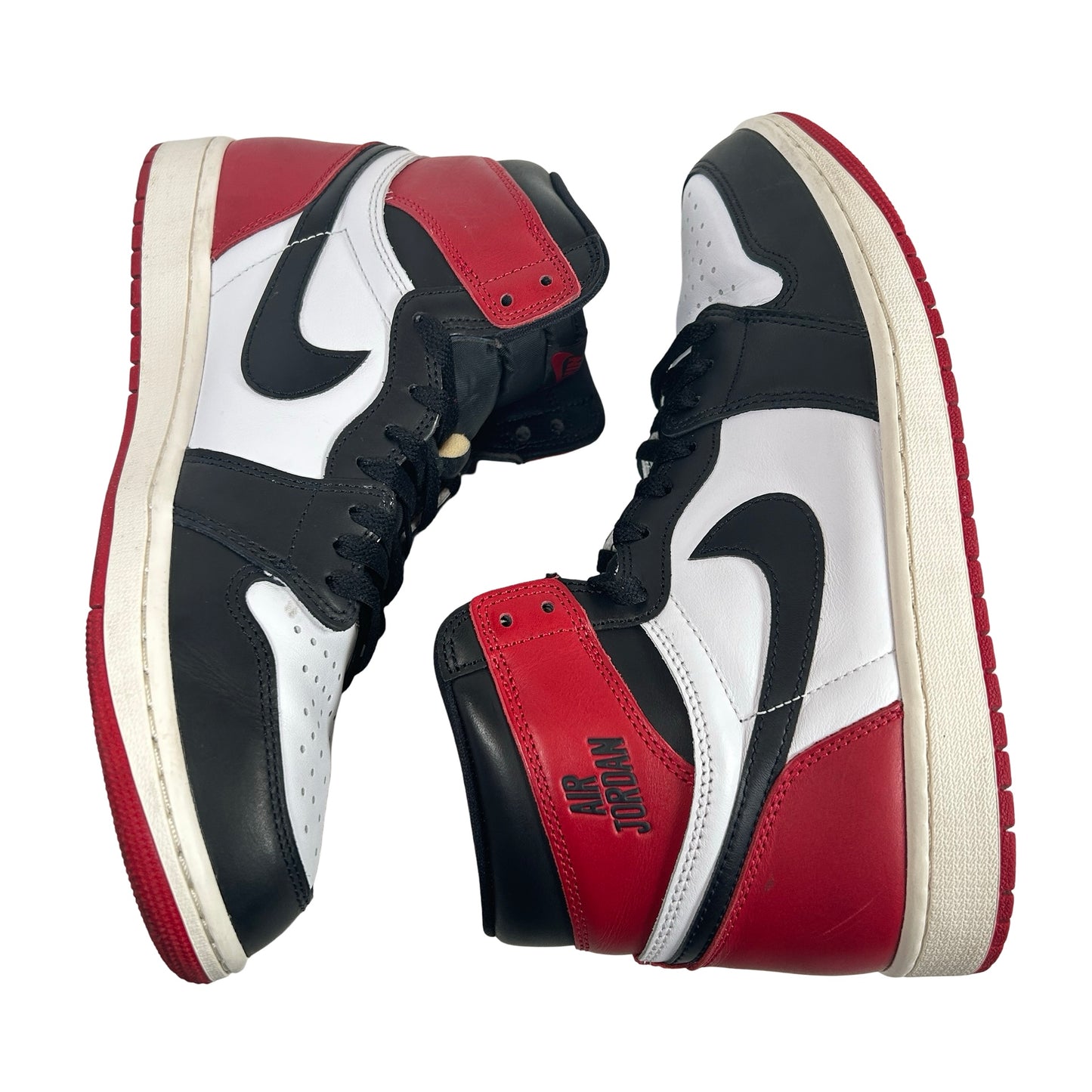 DZ5485 106 Air Jordan 1 High OG Black Toe Reimagined [USED] - 10.5 M (Used2)