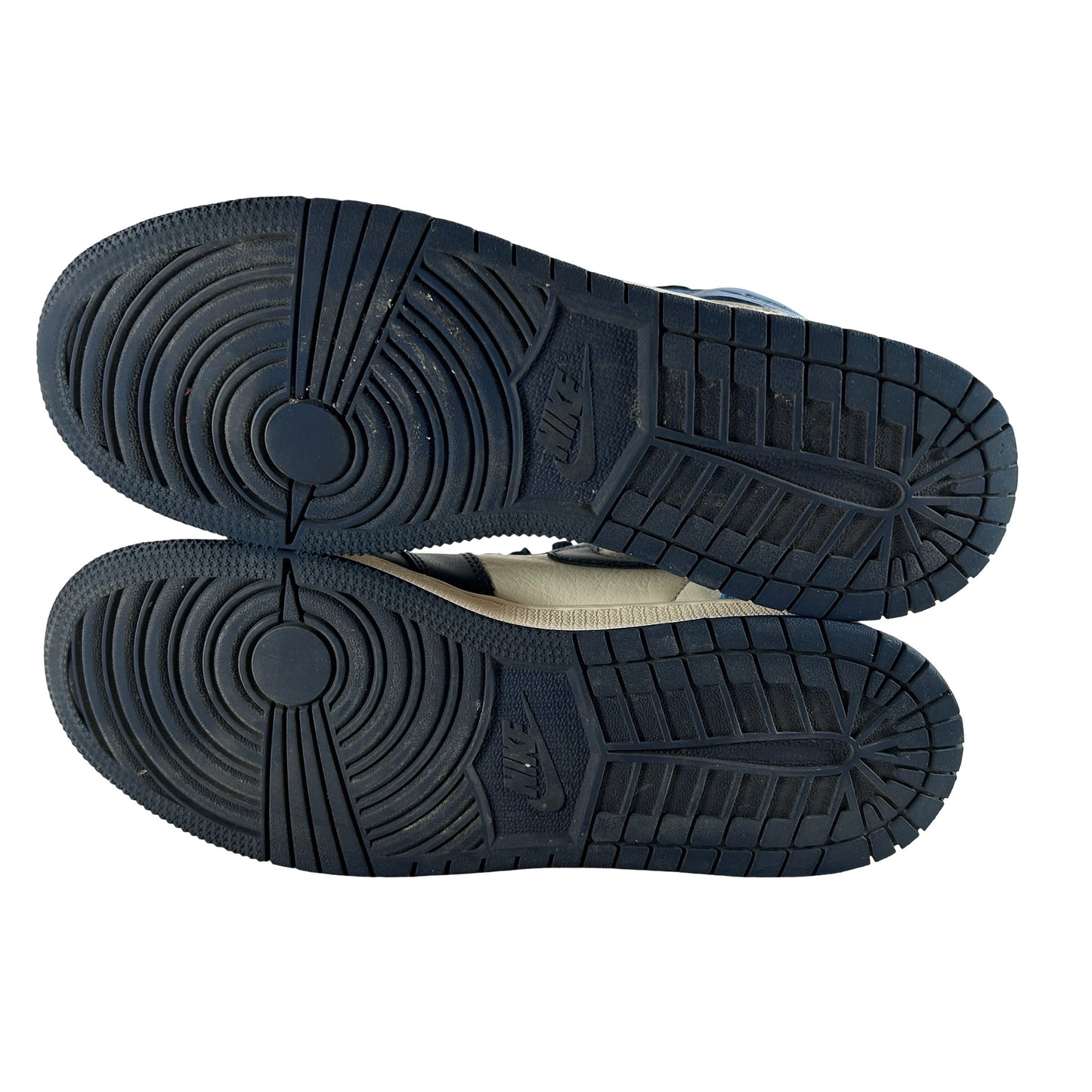 575441 140 Jordan 1 Retro High Obsidian (GS) [USED] - 7 Y (Used3)
