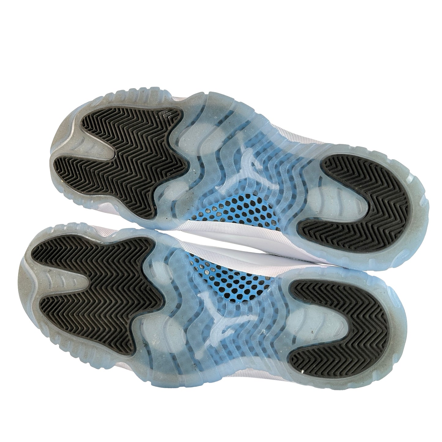 CT8012 104 Jordan 11 Retro Legend Blue (2024) [USED] - 10.5 M (Used)