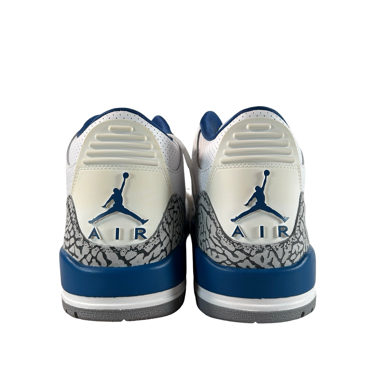 CT8532 148 Air Jordan 3 Retro Wizards - 10.5 M (Yellowing)